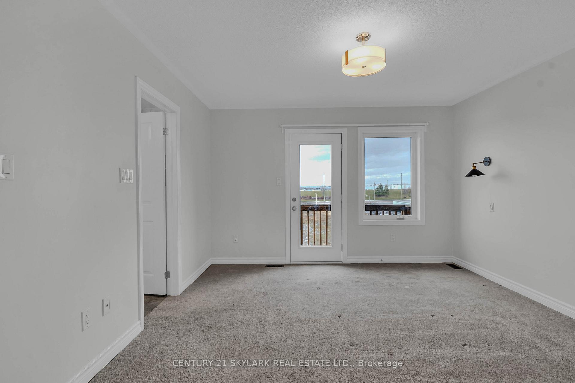 Photo 18 of 40 Douet Lane, Ajax, South East — HOMEH