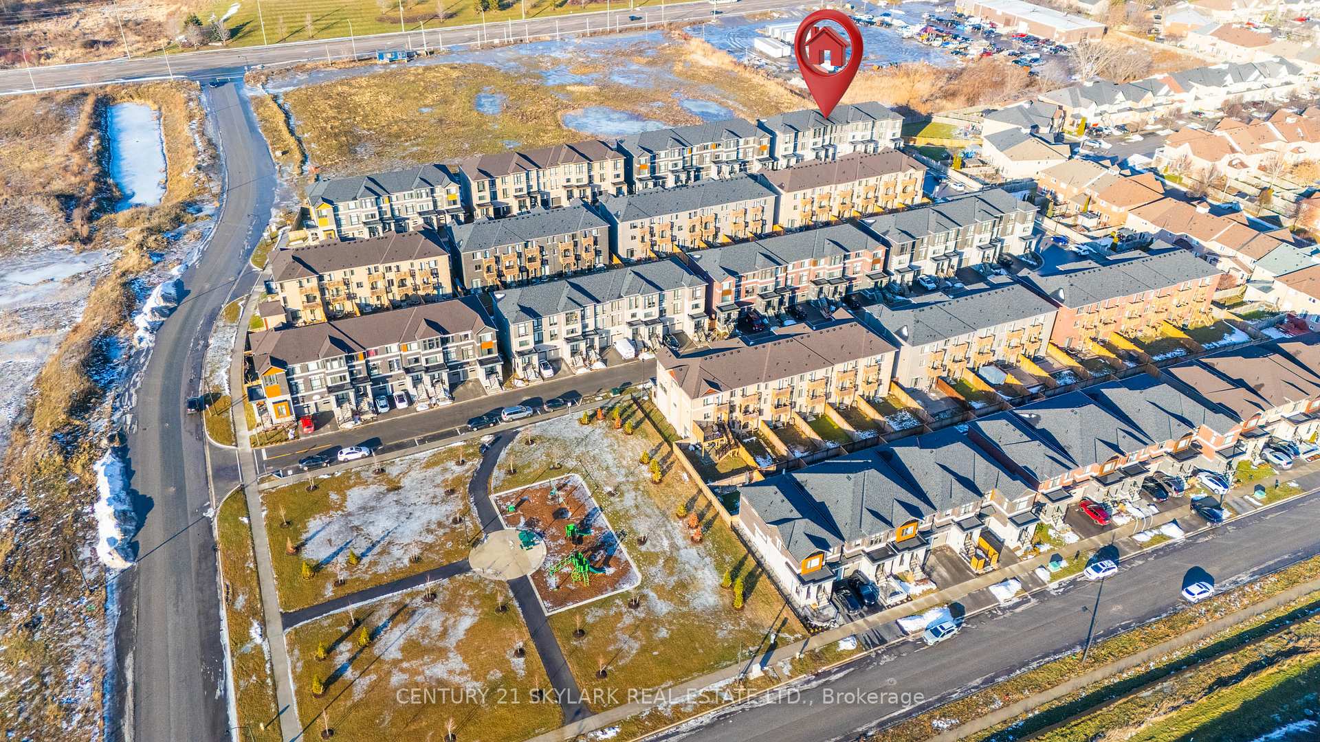 Photo 12 of 40 Douet Lane, Ajax, South East — HOMEH