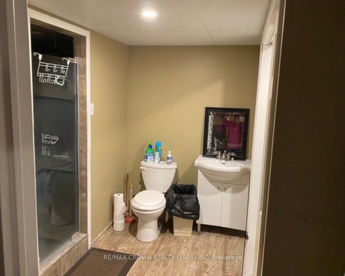 Photo 15 of 23 Cartier Avenue, Kapuskasing — HOMEH