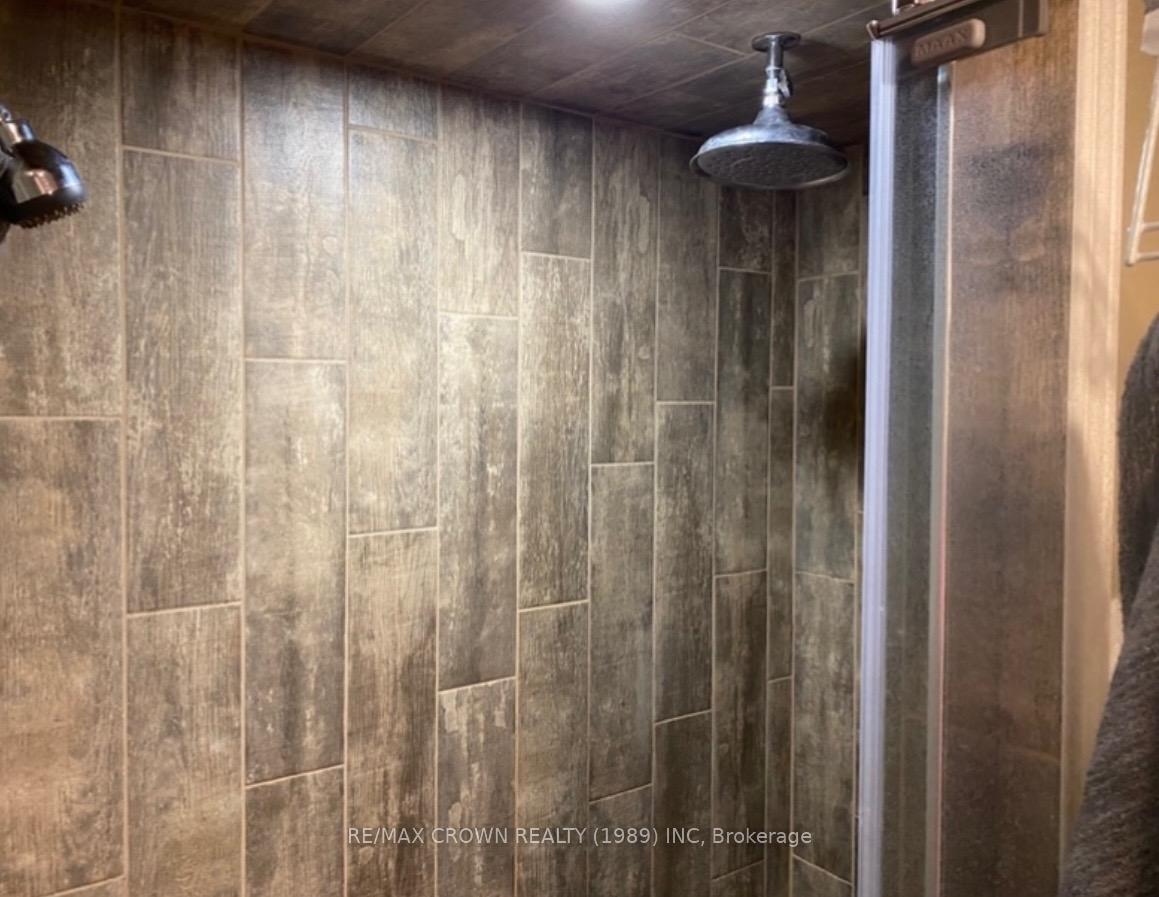 Photo 17 of 23 Cartier Avenue, Kapuskasing — HOMEH