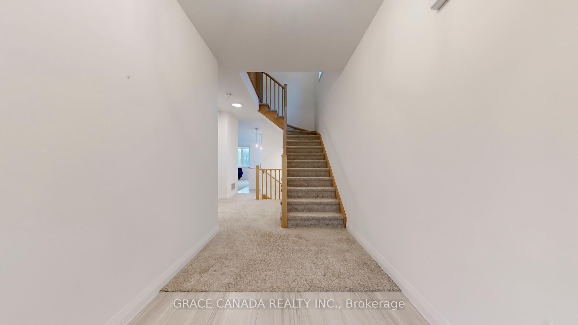 Photo 7 of 231 Alessio Drive, Hamilton, Sheldon — HOMEH