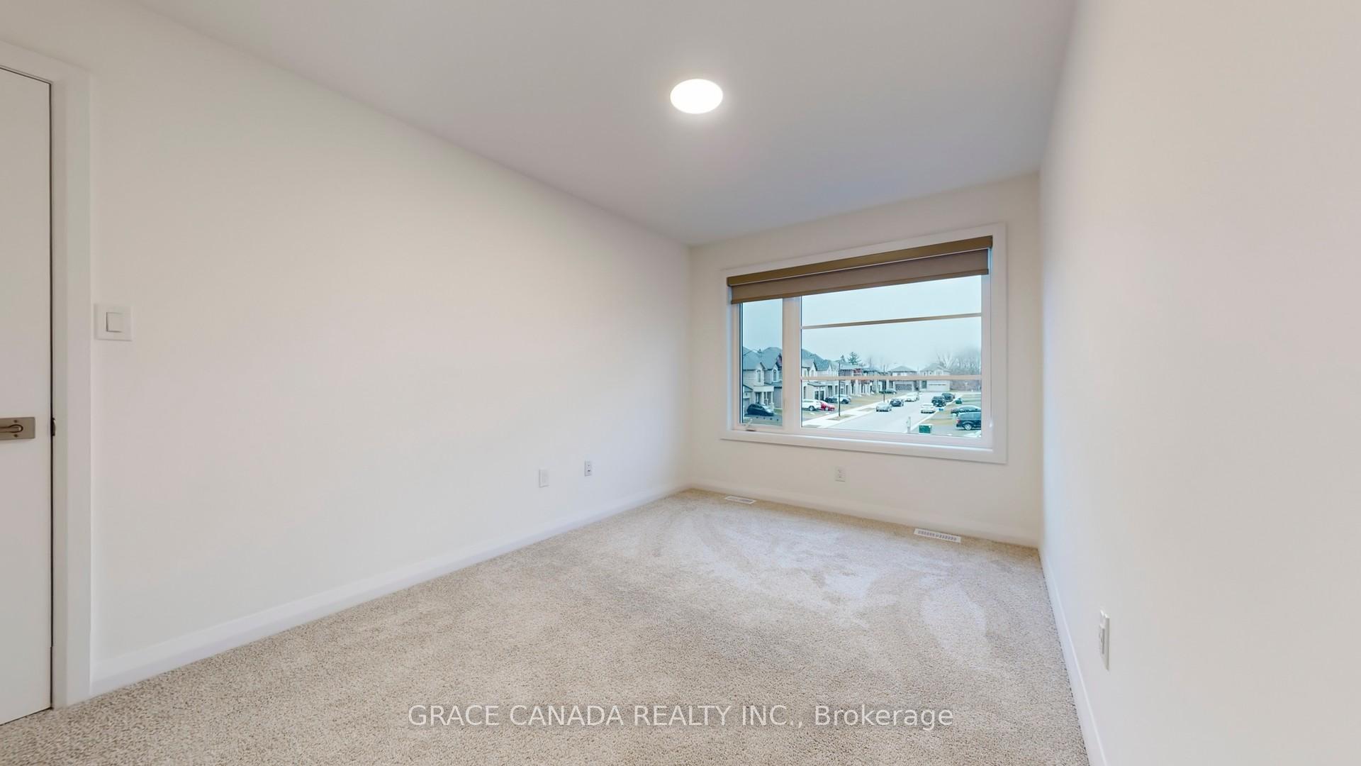 Photo 14 of 231 Alessio Drive, Hamilton, Sheldon — HOMEH