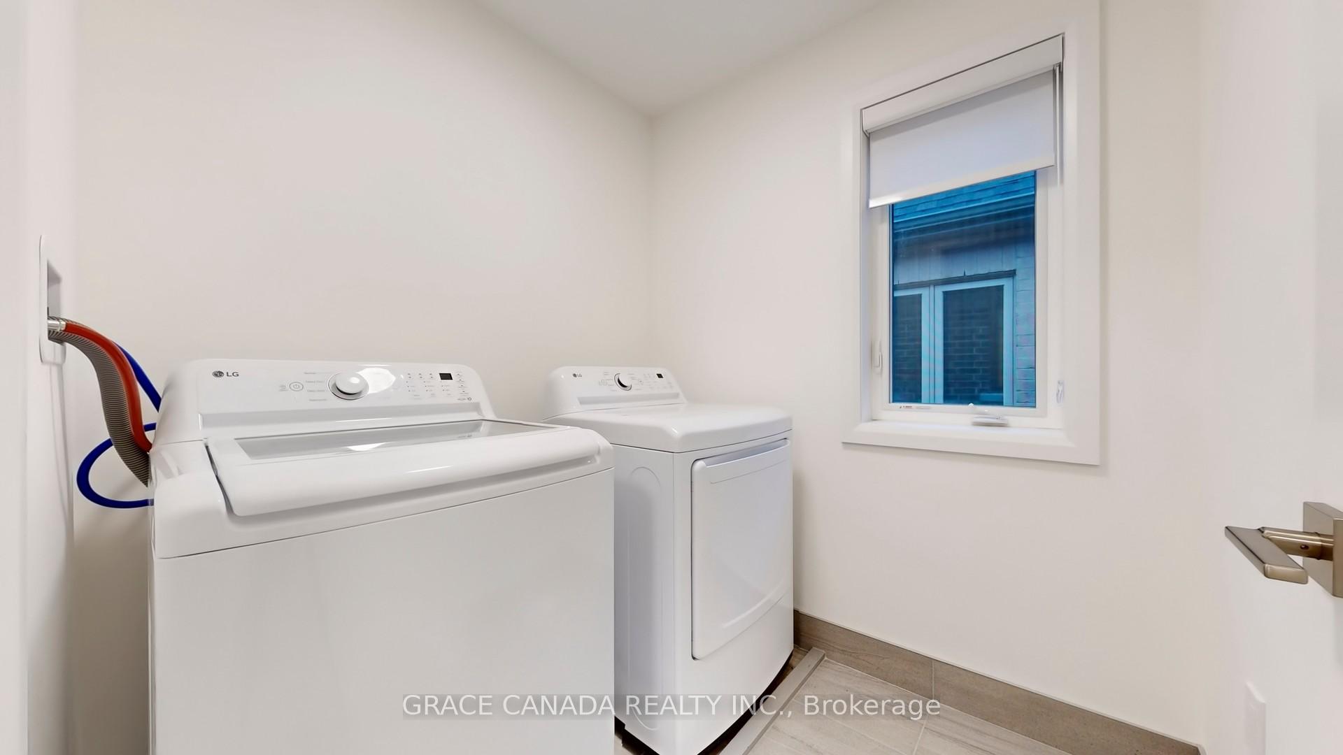 Photo 31 of 231 Alessio Drive, Hamilton, Sheldon — HOMEH