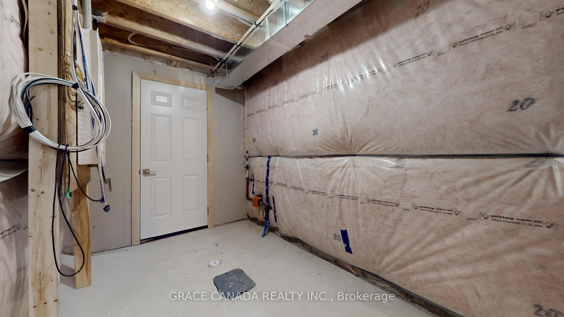 Photo 20 of 231 Alessio Drive, Hamilton, Sheldon — HOMEH
