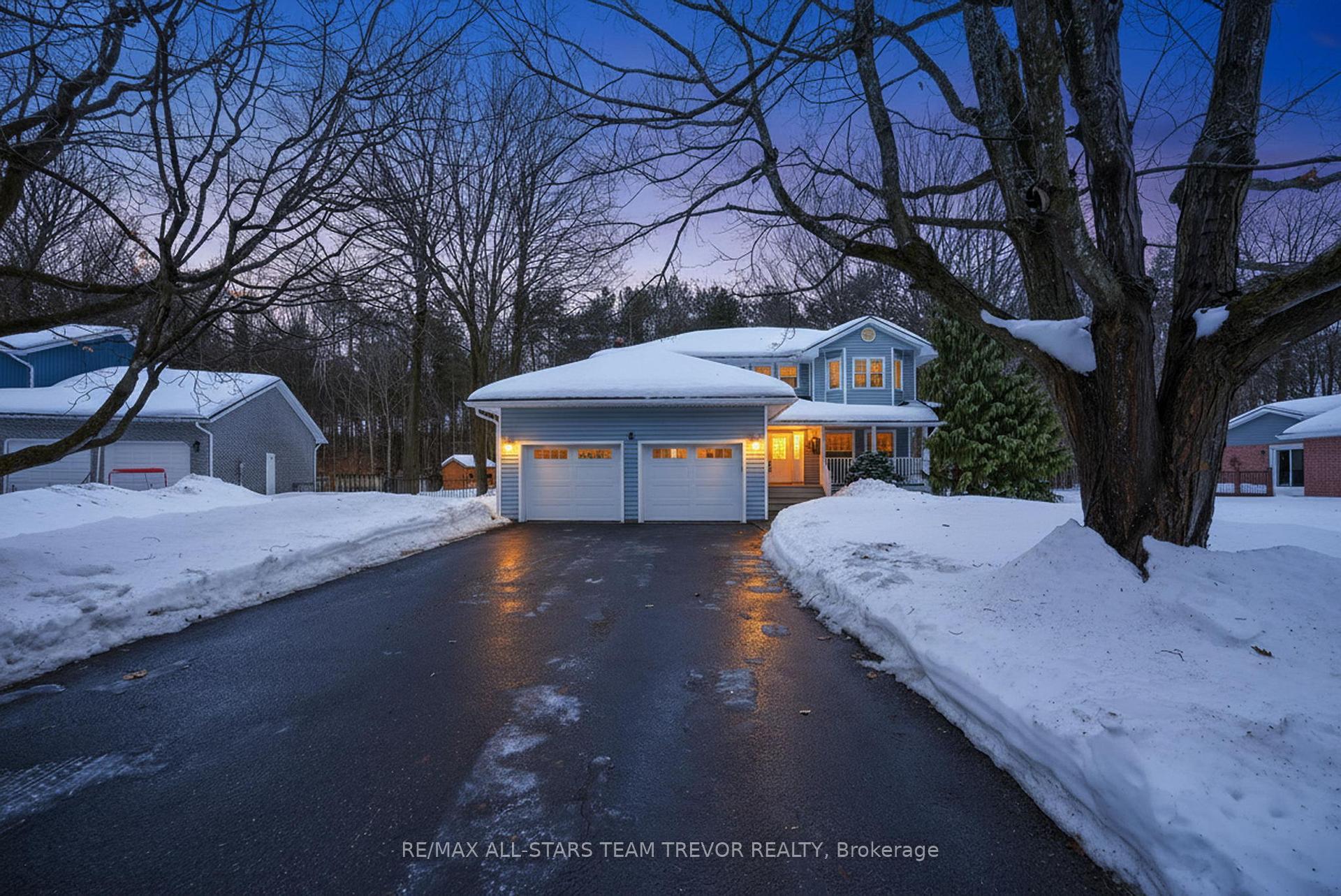 Photo 1 of 5 Bailey Crescent, Tiny, Wyevale — HOMEH