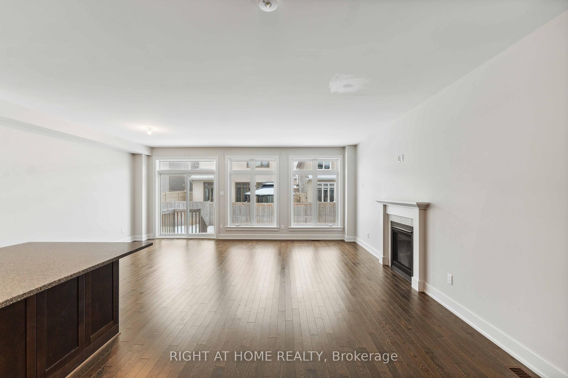 Photo 33 of 632 Moonflower Crescent W, Ottawa, Blossom Park/Kemp Park/Findlay Creek — HOMEH