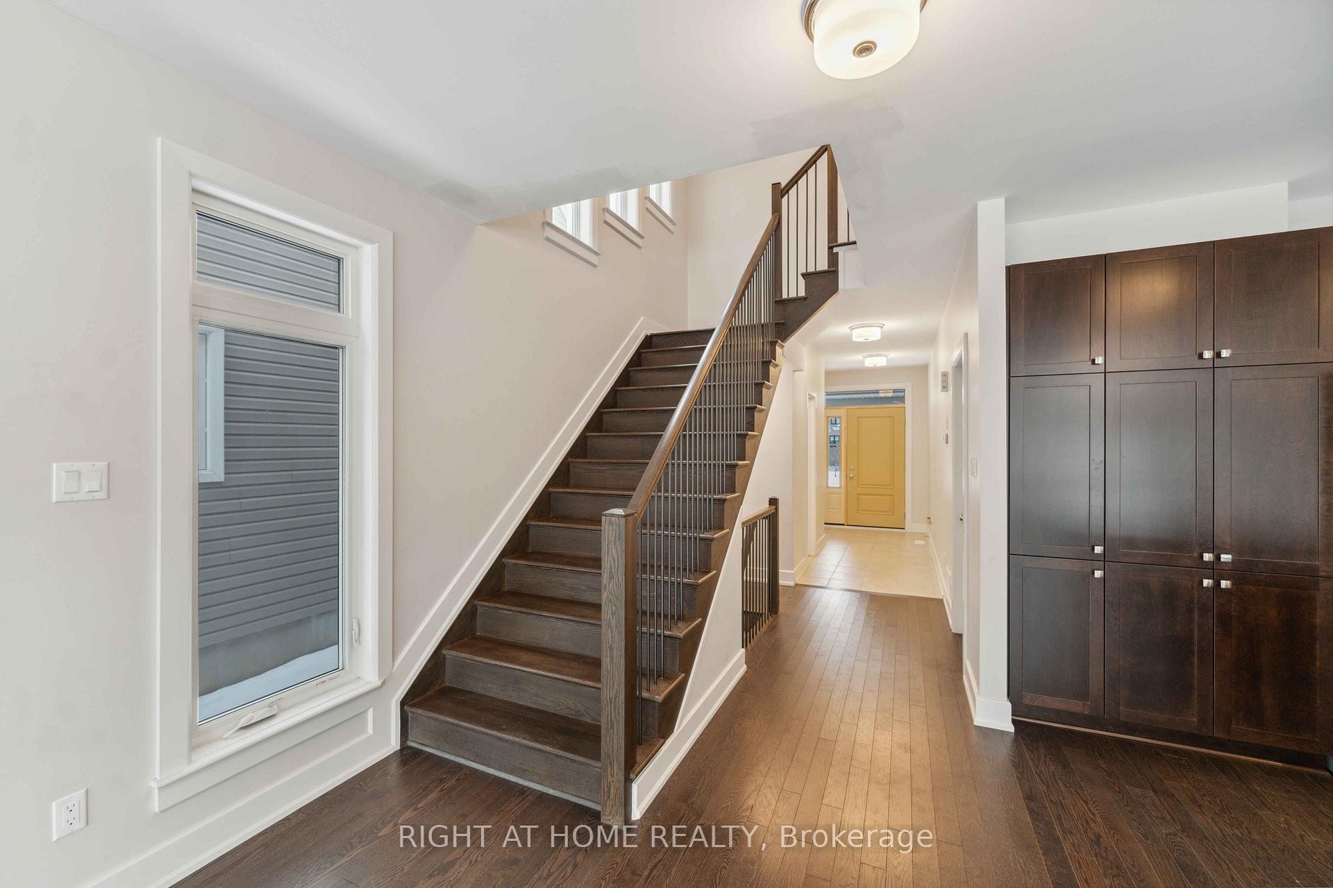 Photo 8 of 632 Moonflower Crescent W, Ottawa, Blossom Park/Kemp Park/Findlay Creek — HOMEH