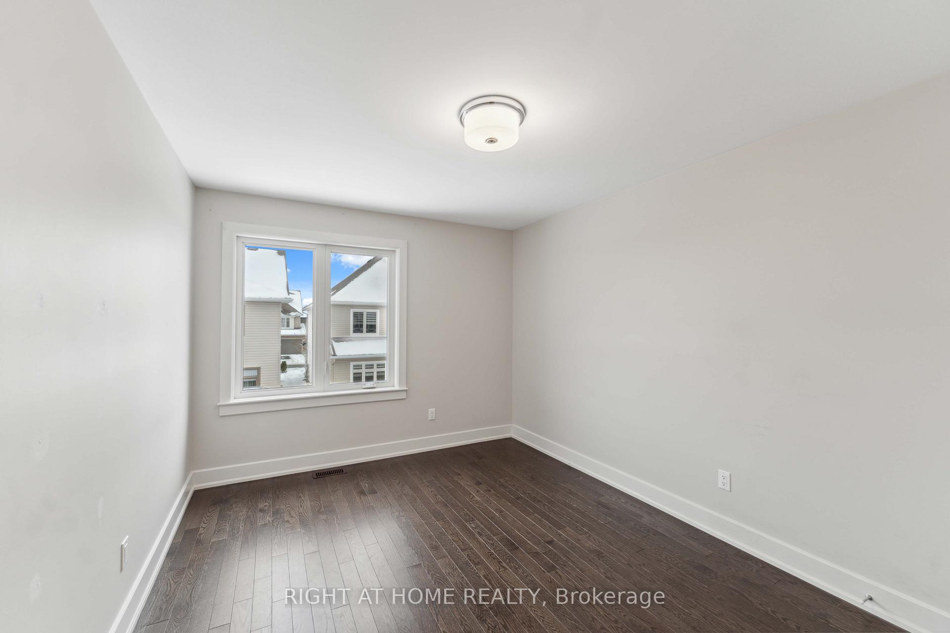 Photo 38 of 632 Moonflower Crescent W, Ottawa, Blossom Park/Kemp Park/Findlay Creek — HOMEH