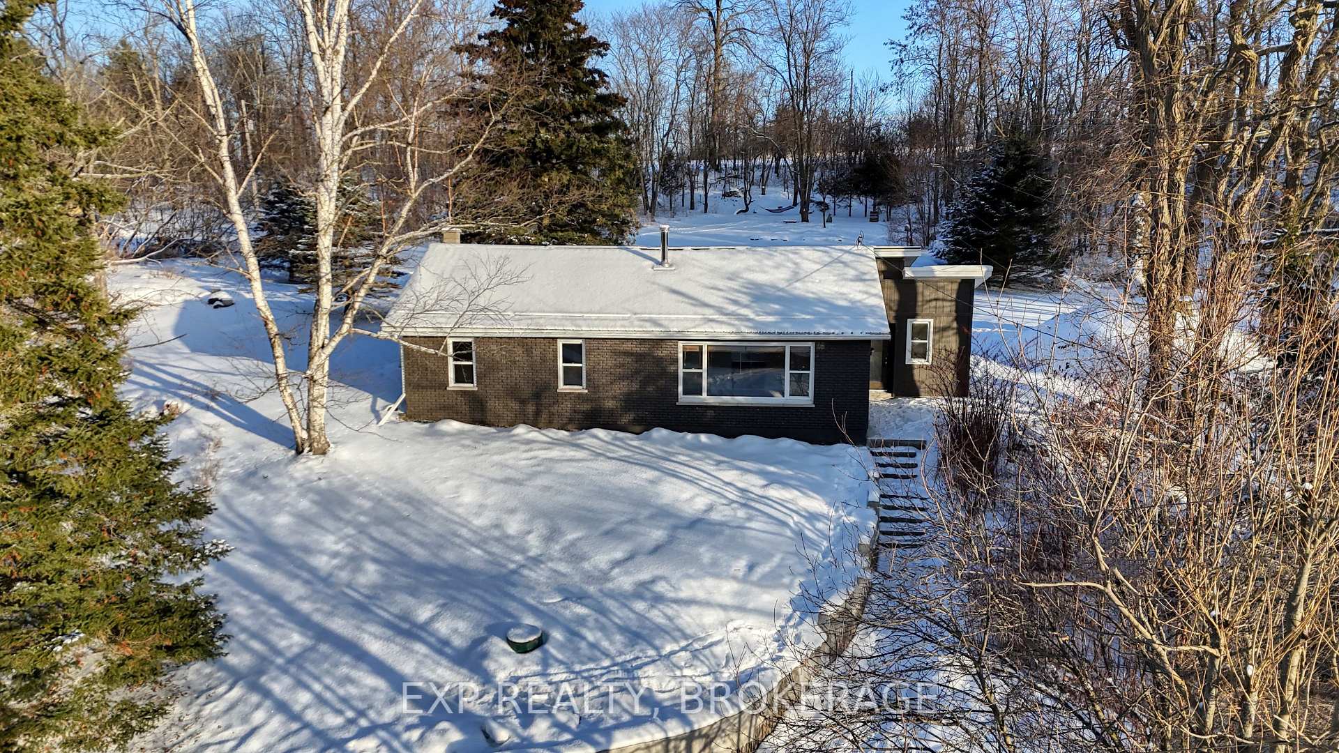 Photo 6 of 6402 Perth Road, Frontenac, Frontenac South — HOMEH