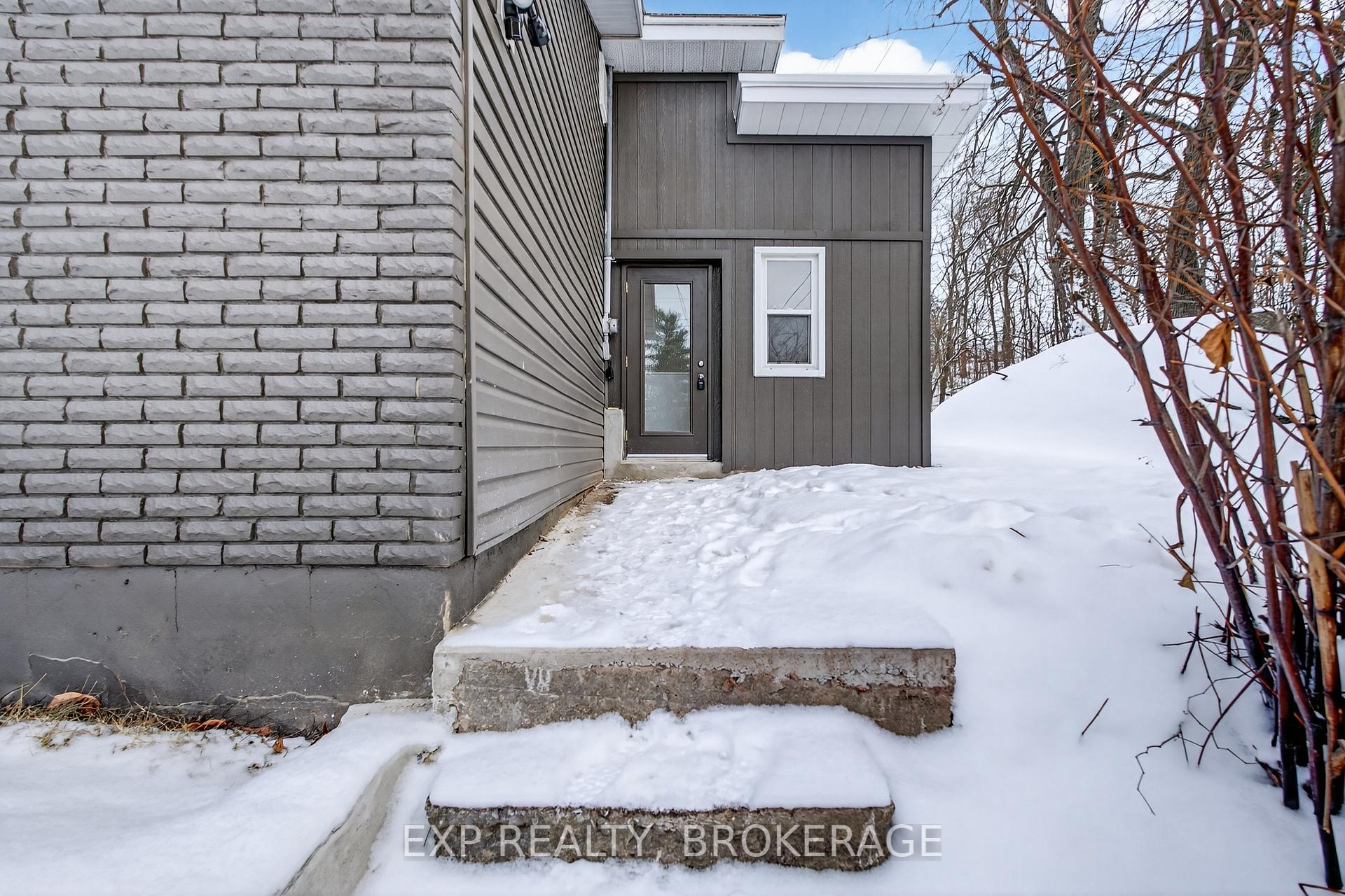 Photo 12 of 6402 Perth Road, Frontenac, Frontenac South — HOMEH
