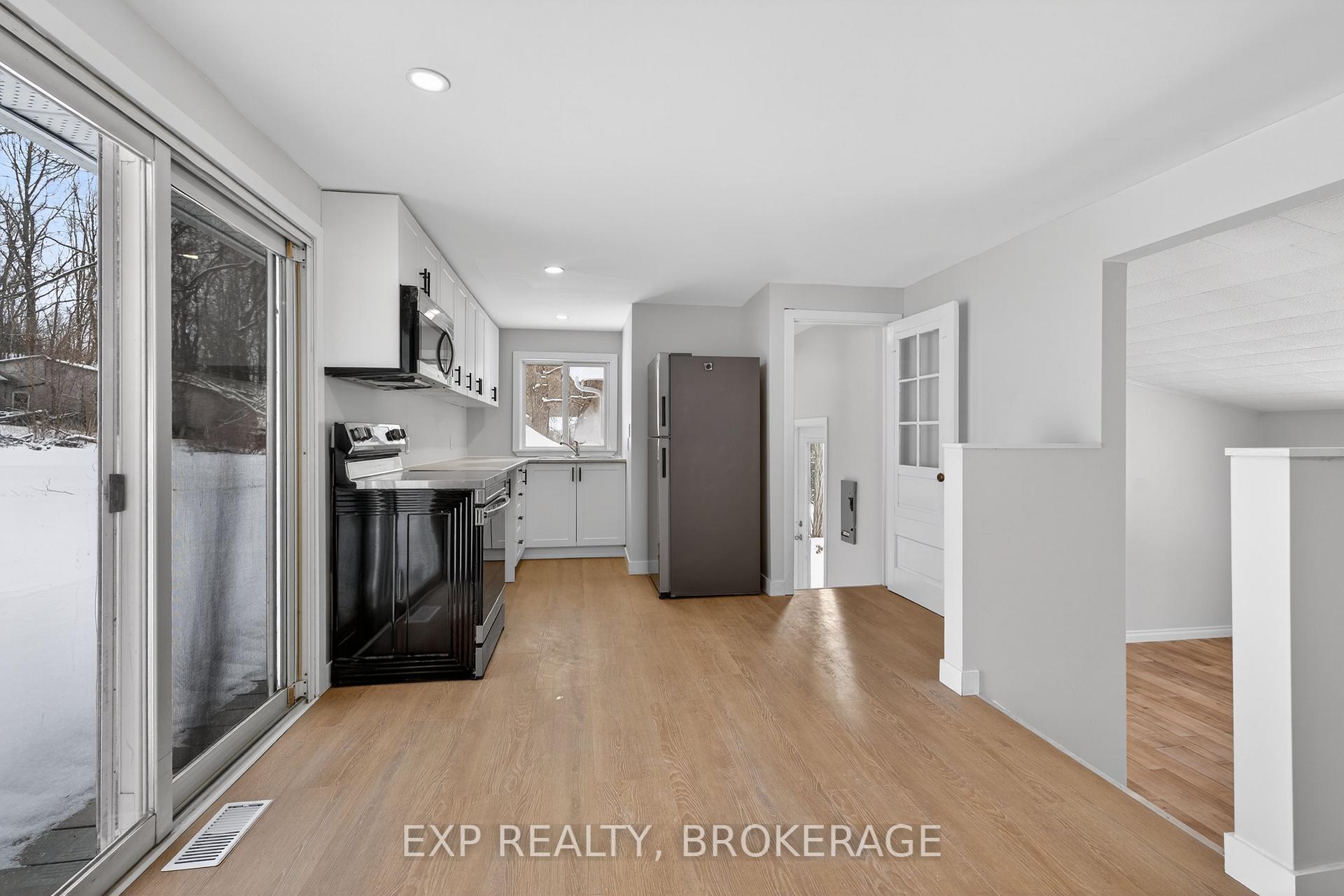 Photo 20 of 6402 Perth Road, Frontenac, Frontenac South — HOMEH