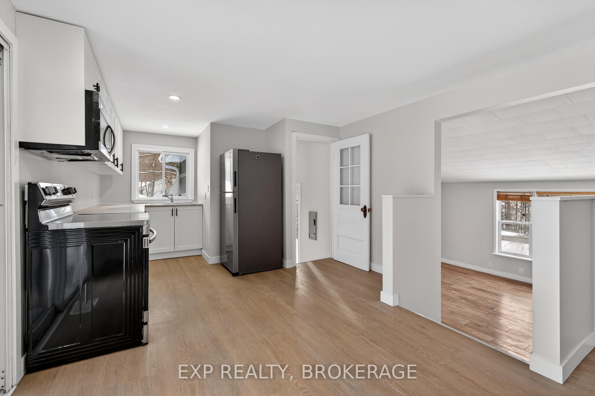 Photo 19 of 6402 Perth Road, Frontenac, Frontenac South — HOMEH