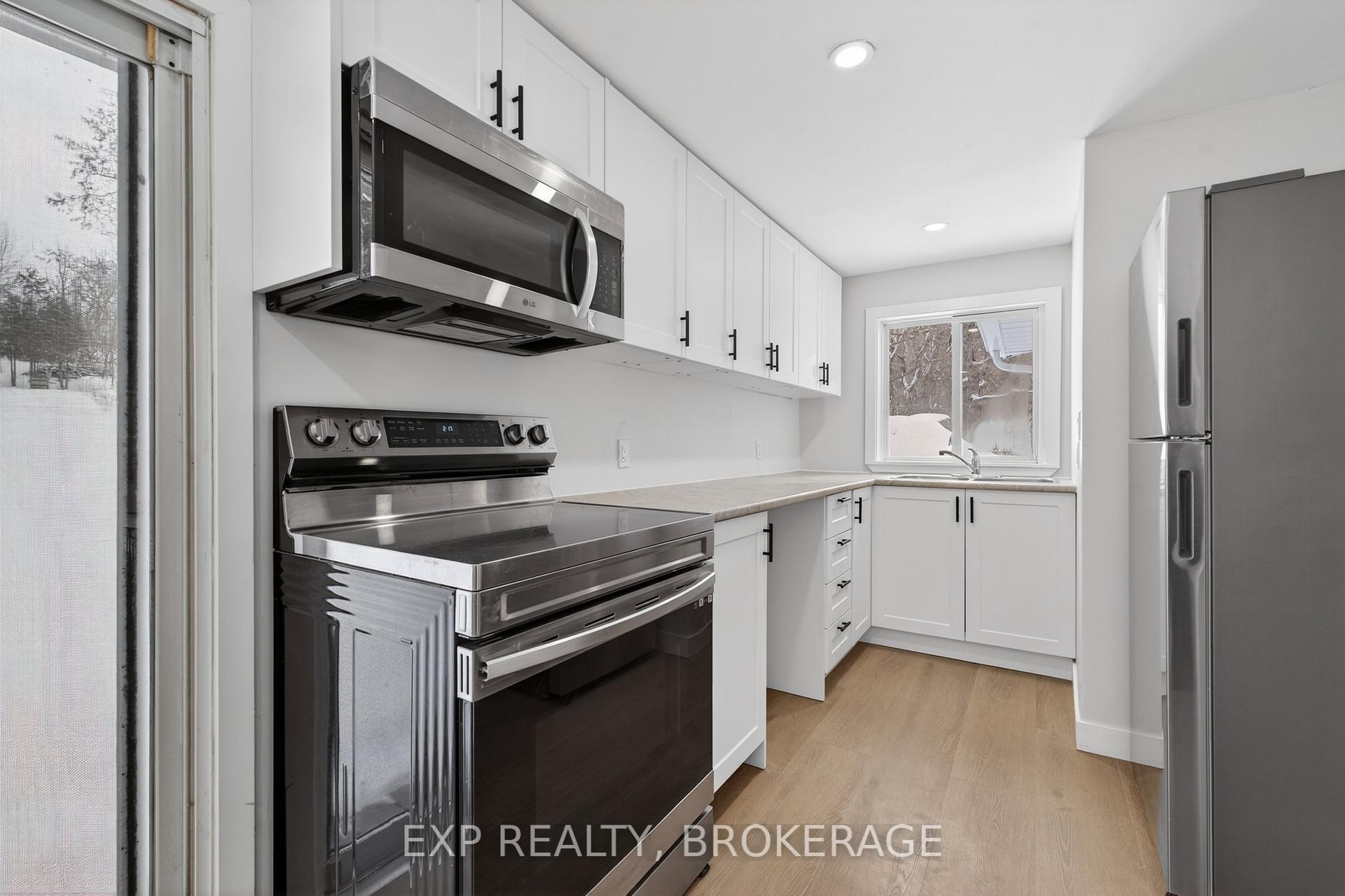 Photo 17 of 6402 Perth Road, Frontenac, Frontenac South — HOMEH