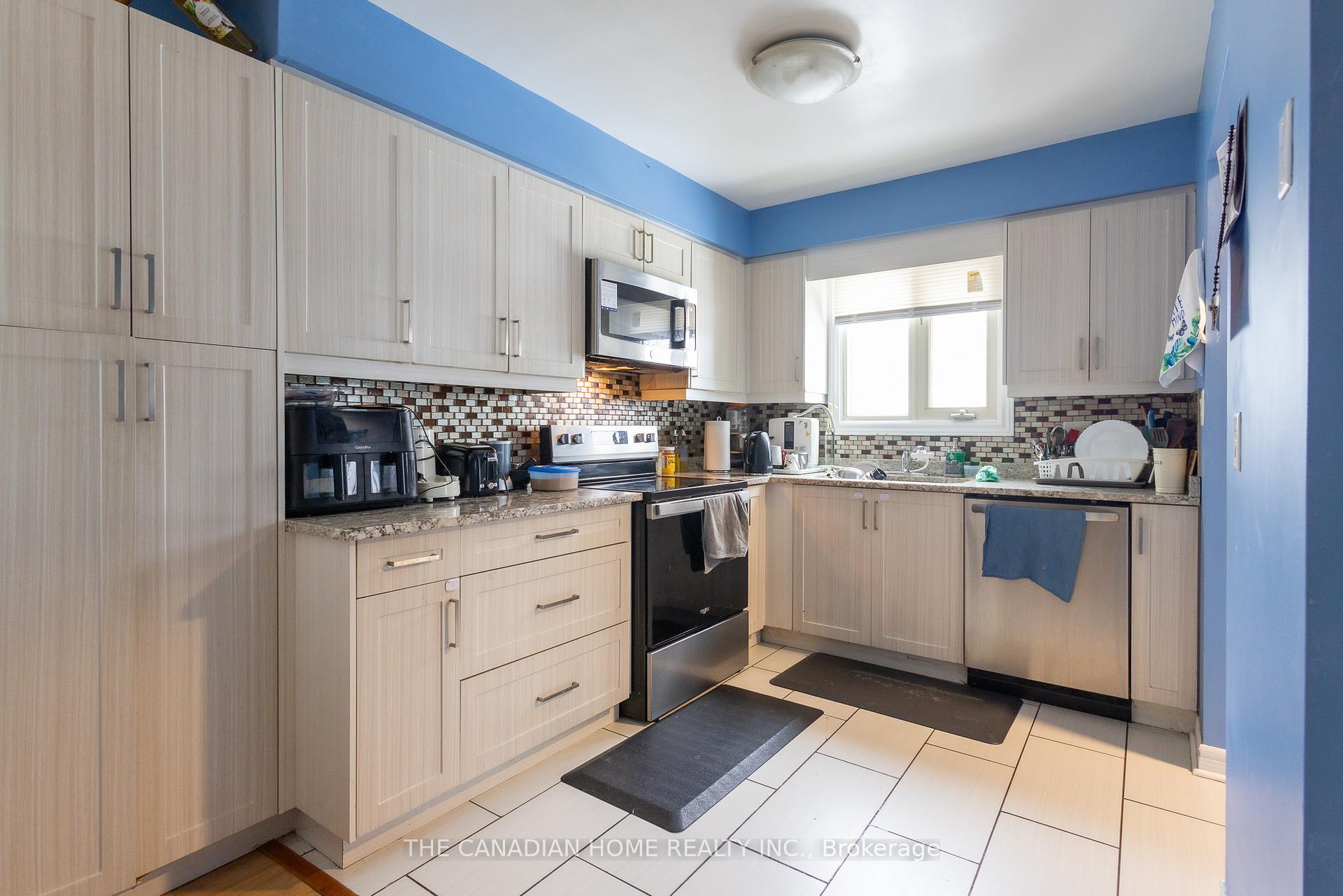 Photo 41 of 7789 Ethel Street, Niagara Falls, West Wood — HOMEH