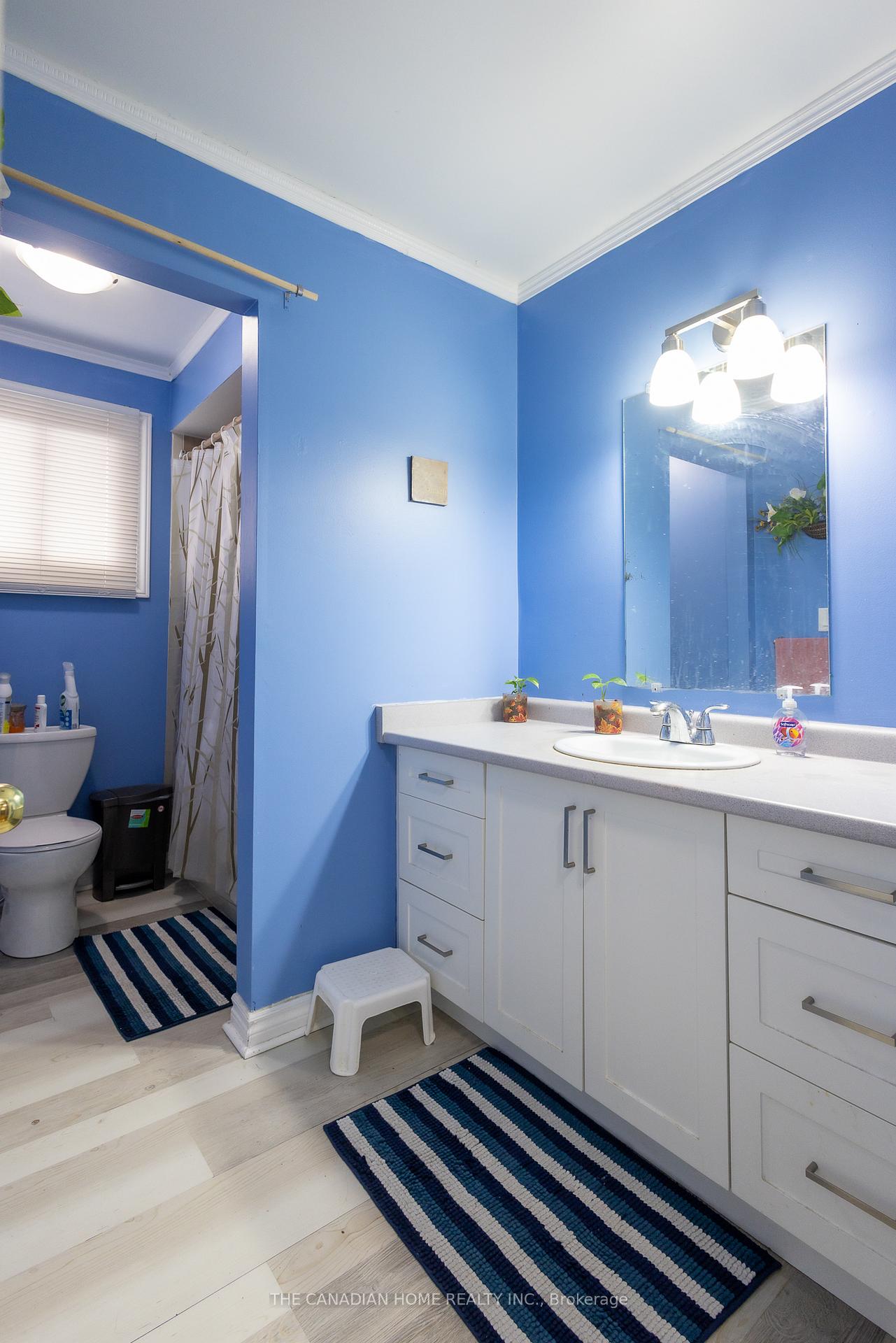 Photo 4 of 7789 Ethel Street, Niagara Falls, West Wood — HOMEH