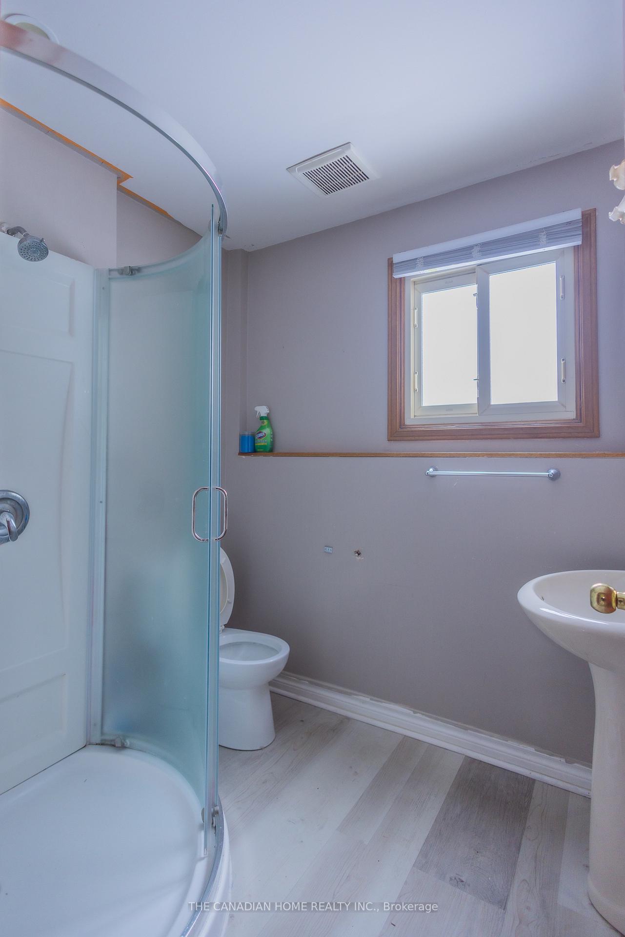 Photo 15 of 7789 Ethel Street, Niagara Falls, West Wood — HOMEH