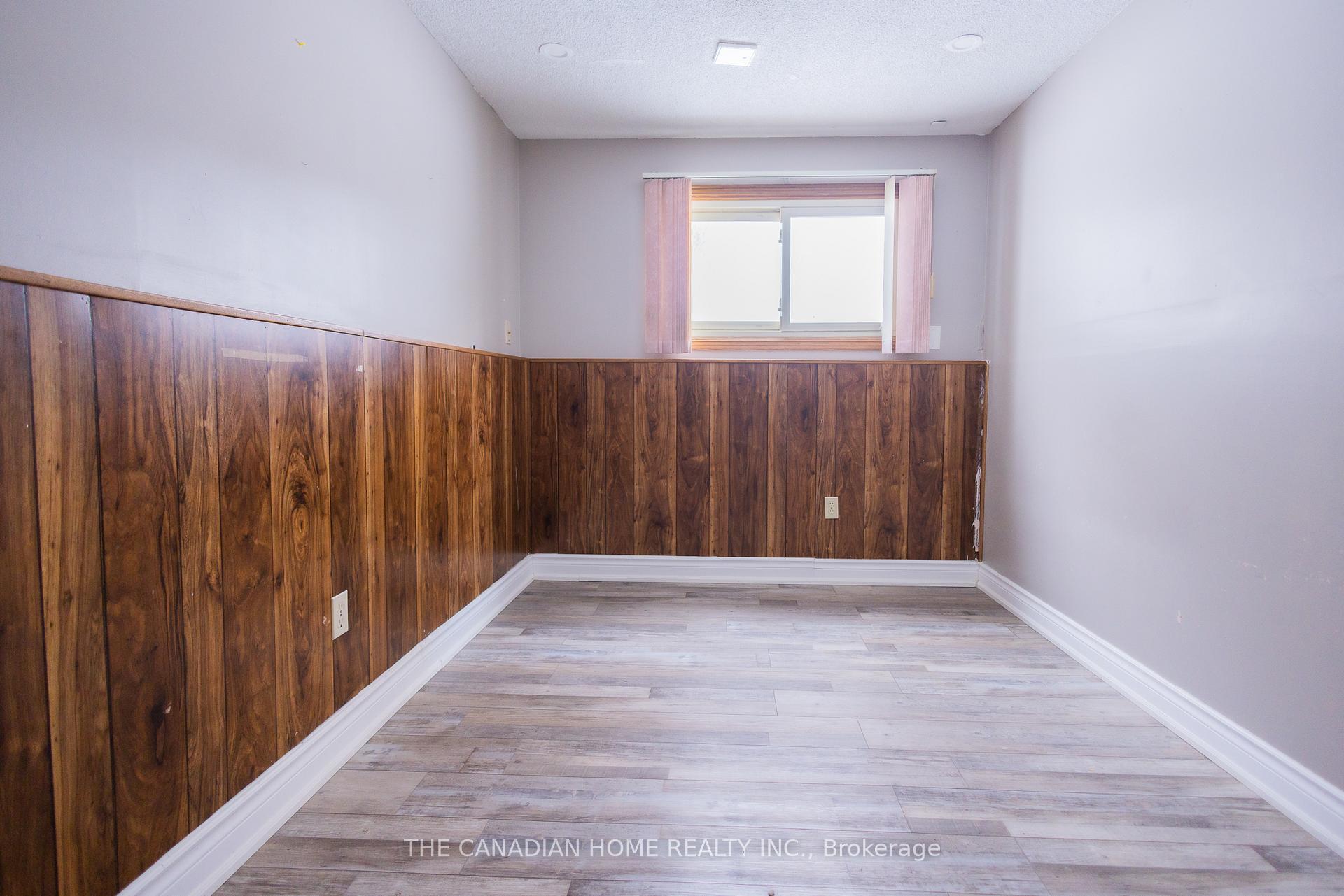 Photo 31 of 7789 Ethel Street, Niagara Falls, West Wood — HOMEH
