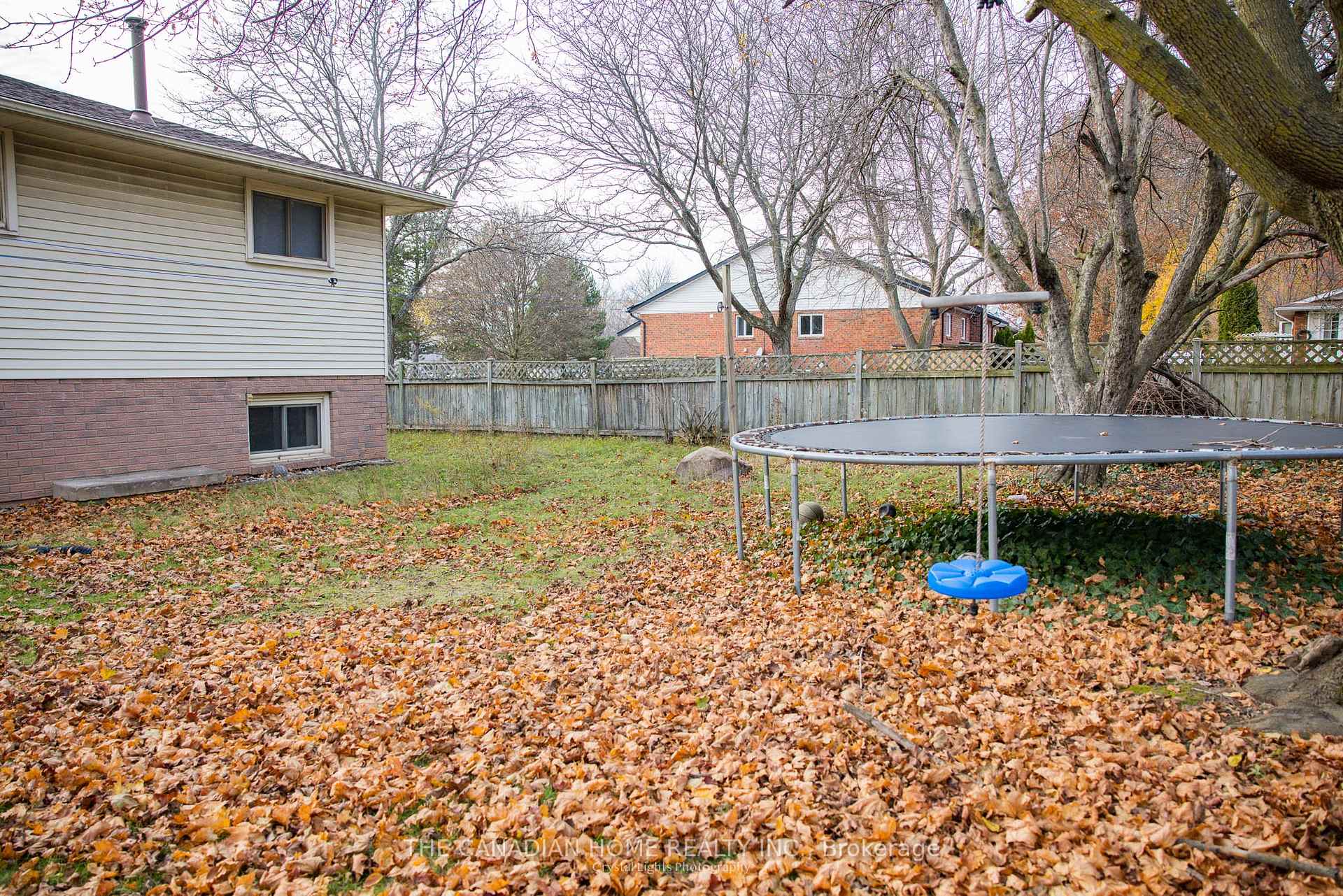 Photo 29 of 7789 Ethel Street, Niagara Falls, West Wood — HOMEH