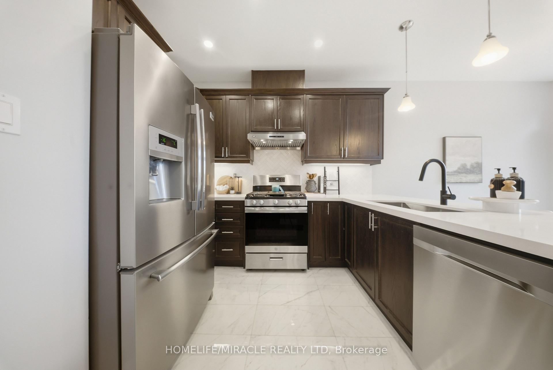 Photo 5 of 8 Summerberry Way, Hamilton, Sheldon — HOMEH