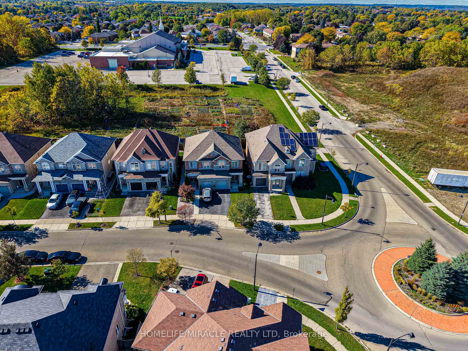 Photo 17 of 8 Summerberry Way, Hamilton, Sheldon — HOMEH