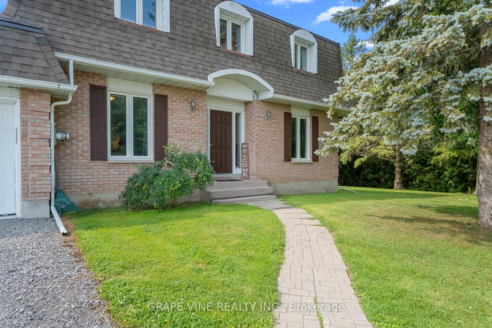 Photo 2 of 5073 Rushmore Road, Ottawa, South of Fallowfield Road — HOMEH