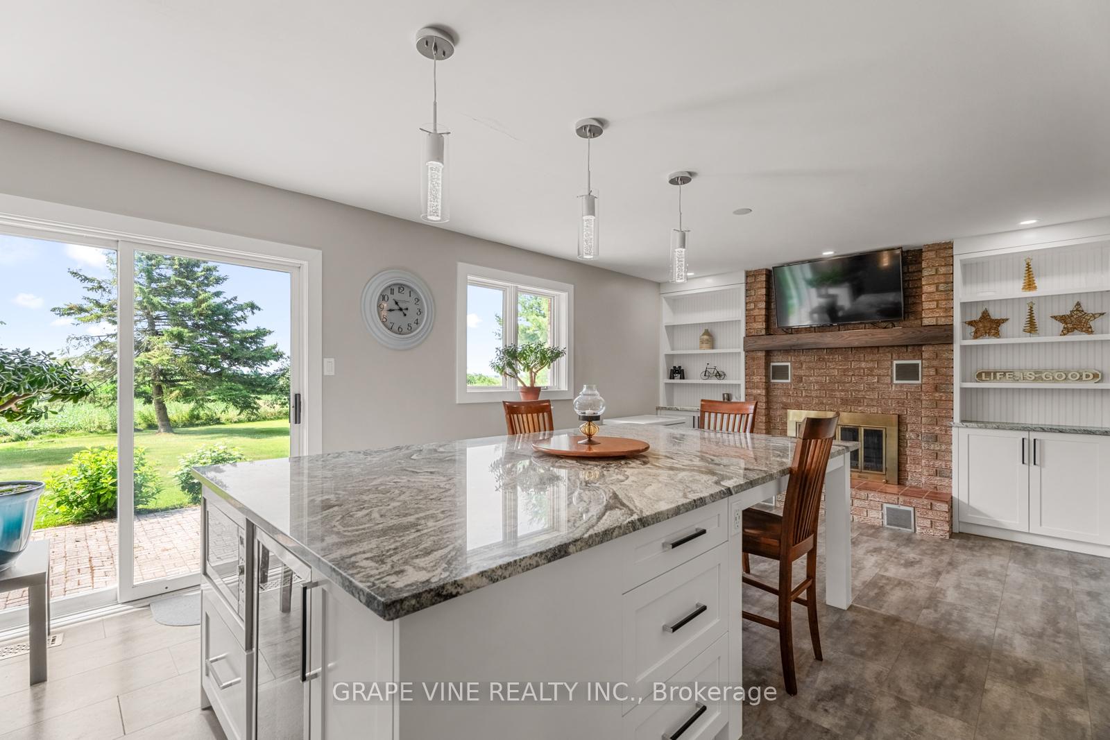Photo 30 of 5073 Rushmore Road, Ottawa, South of Fallowfield Road — HOMEH