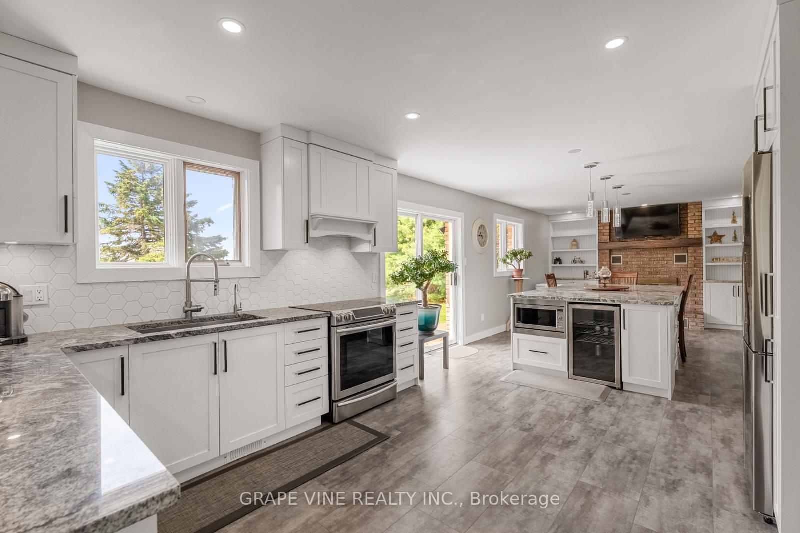 Photo 28 of 5073 Rushmore Road, Ottawa, South of Fallowfield Road — HOMEH