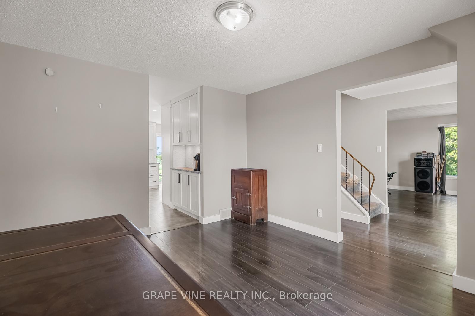 Photo 23 of 5073 Rushmore Road, Ottawa, South of Fallowfield Road — HOMEH