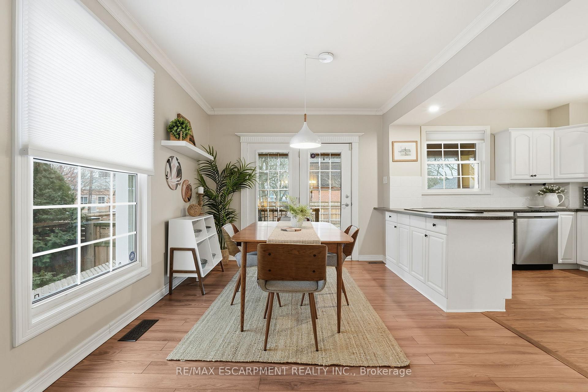 Photo 27 of 232 Mountain Park Avenue, Hamilton, Eastmount — HOMEH