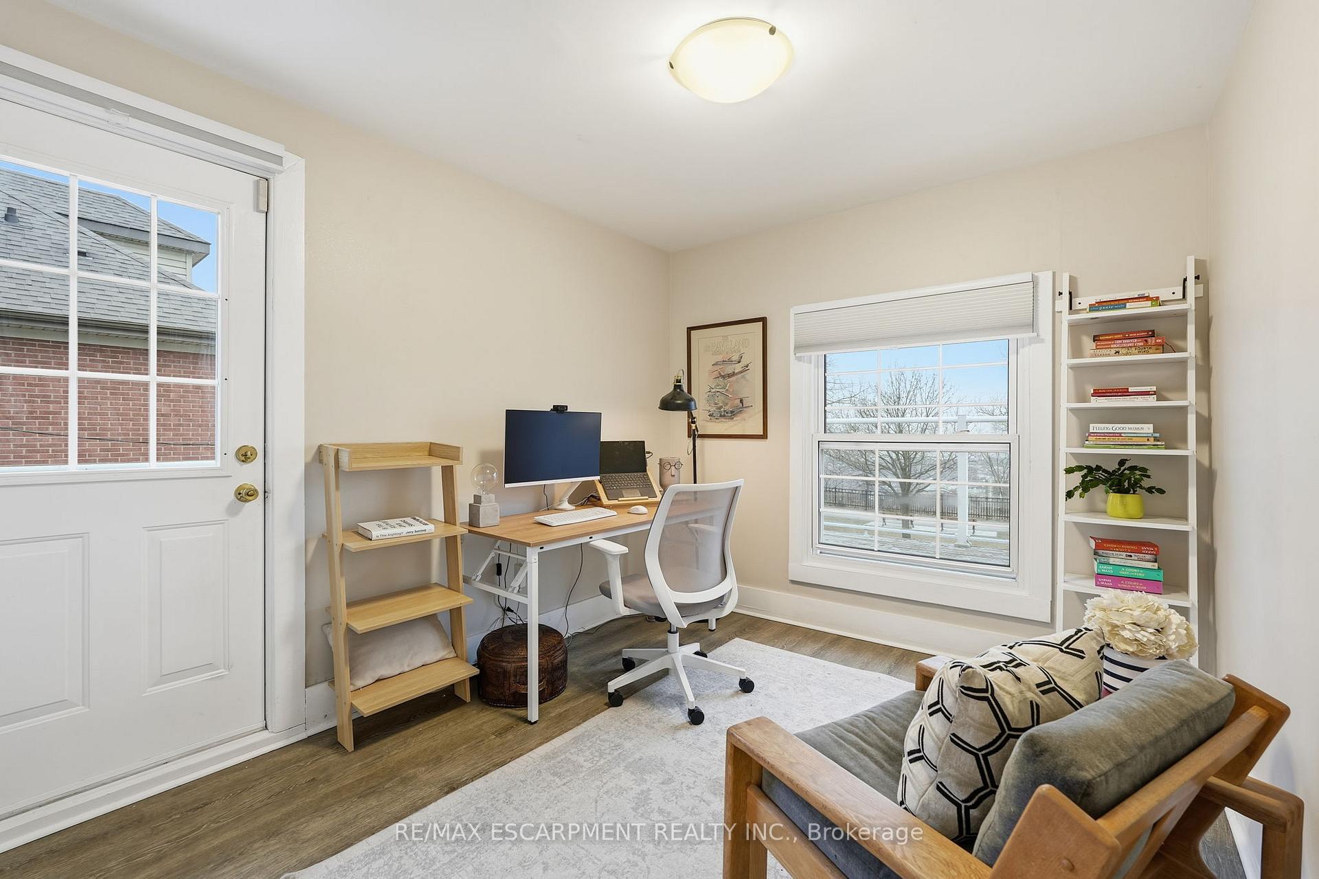 Photo 41 of 232 Mountain Park Avenue, Hamilton, Eastmount — HOMEH