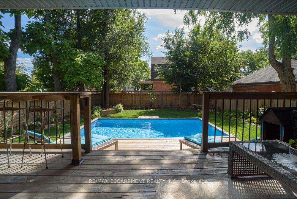Photo 20 of 232 Mountain Park Avenue, Hamilton, Eastmount — HOMEH