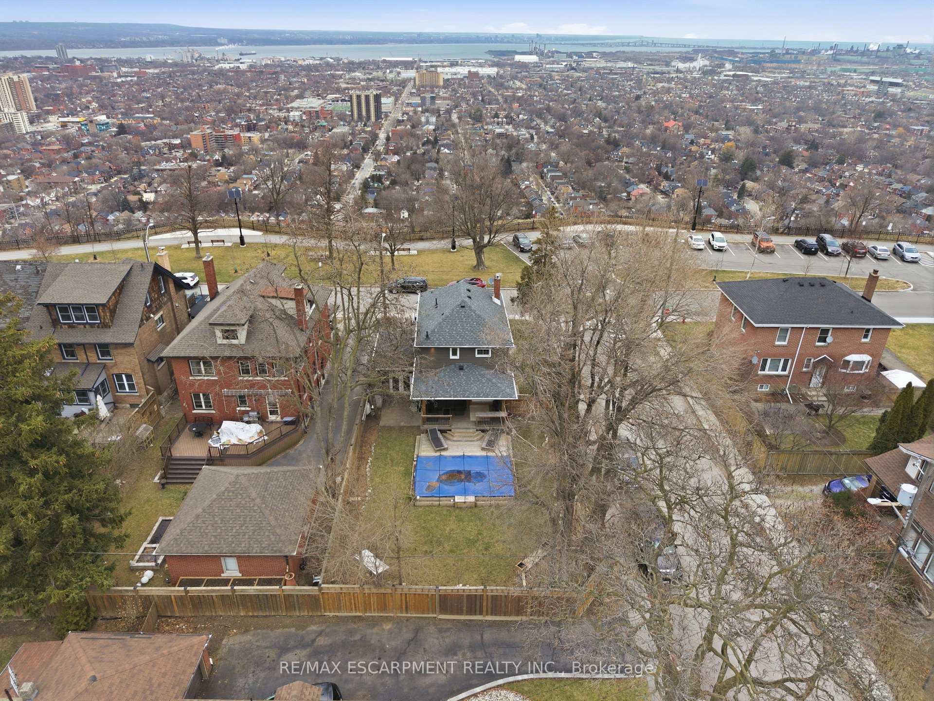 Photo 33 of 232 Mountain Park Avenue, Hamilton, Eastmount — HOMEH