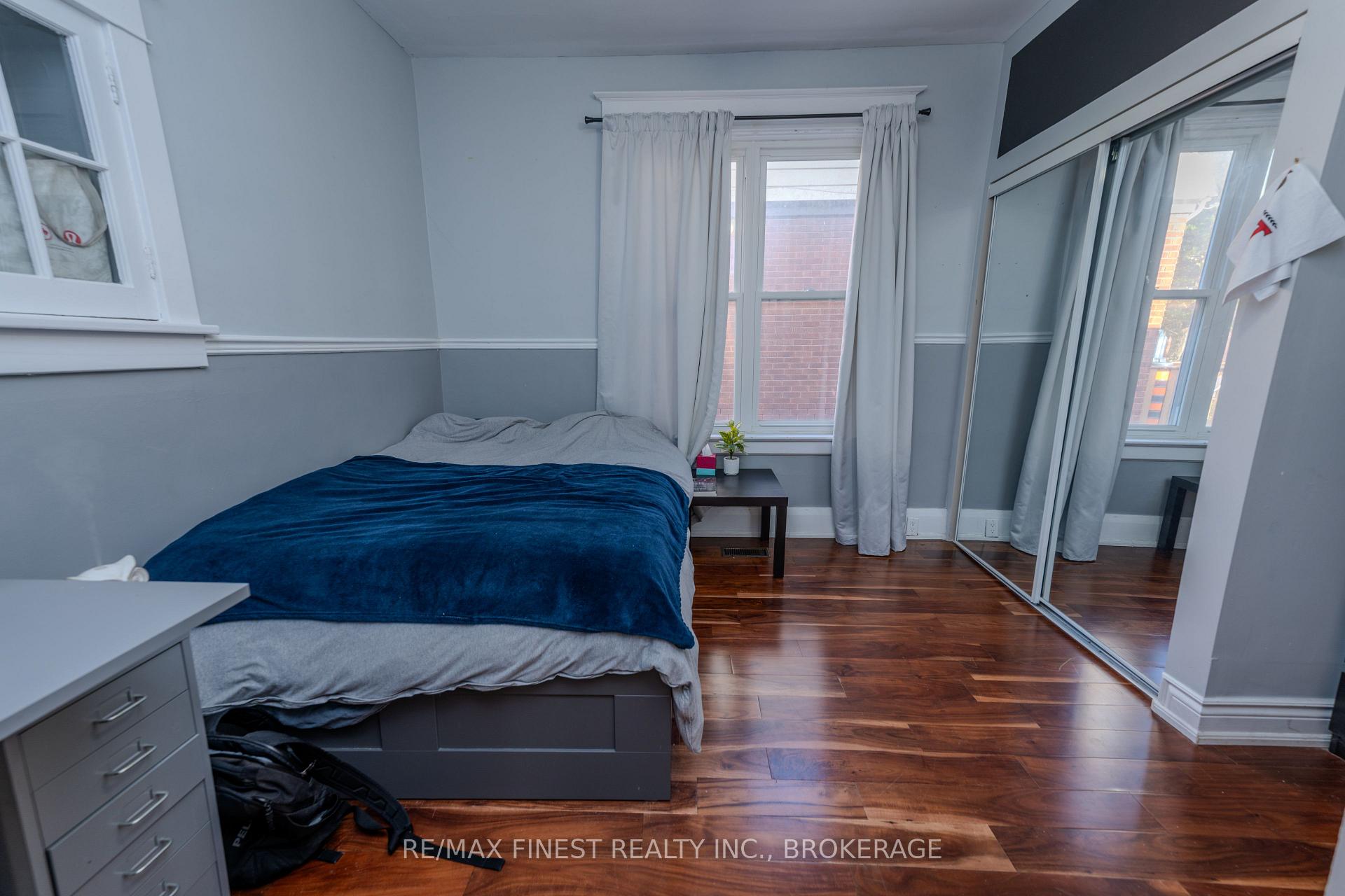 Photo 10 of 556 Brock Street, Kingston, Central City East — HOMEH