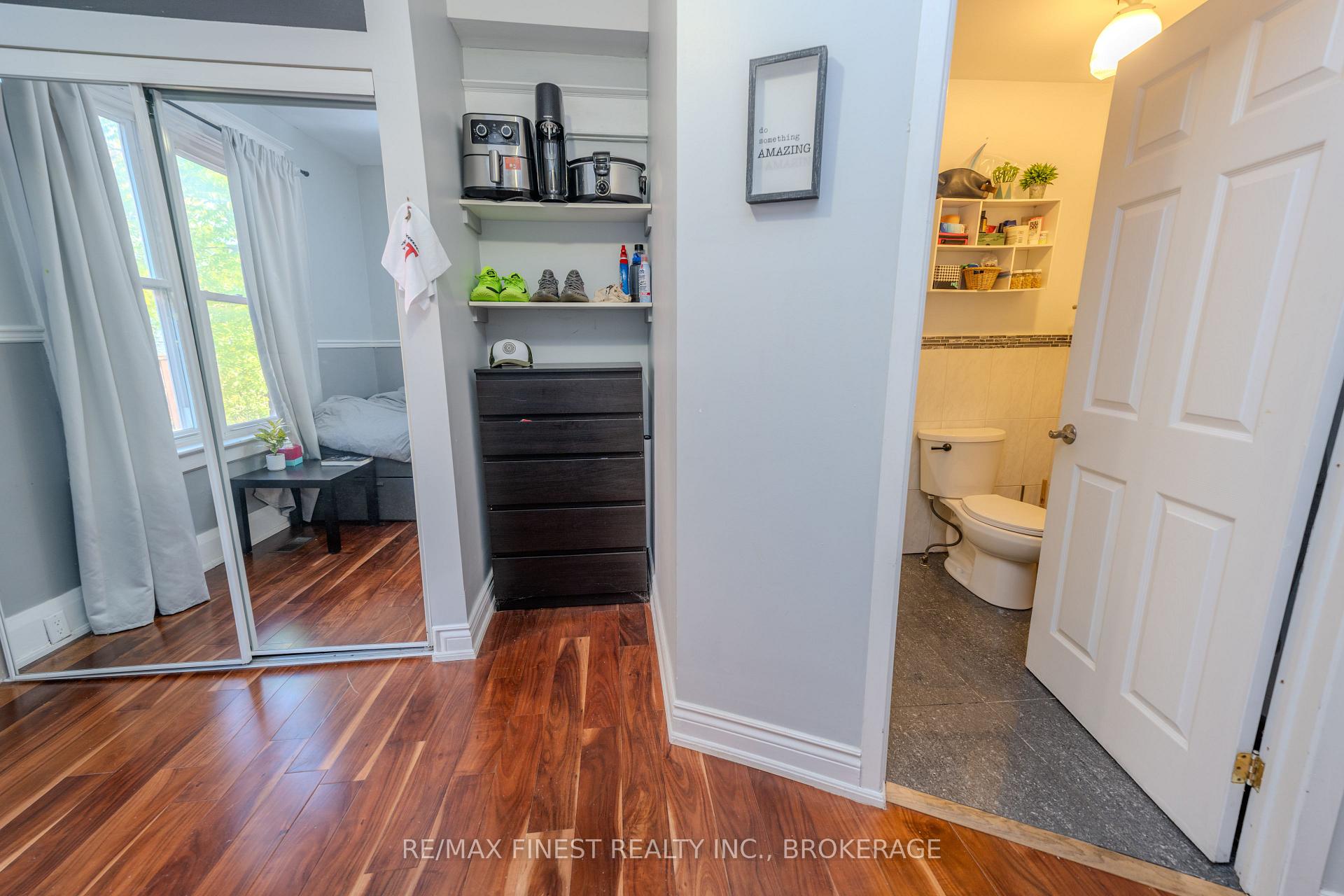 Photo 4 of 556 Brock Street, Kingston, Central City East — HOMEH