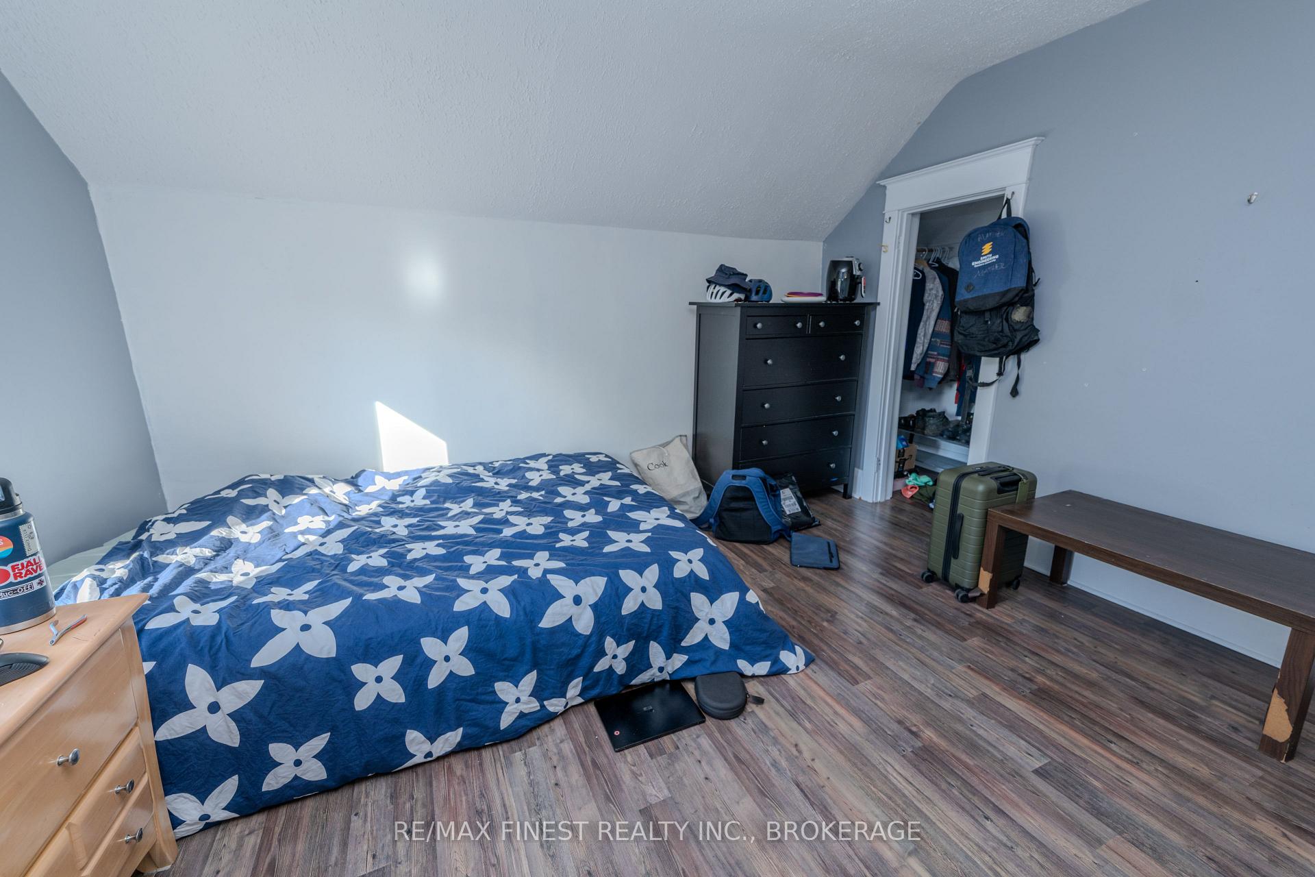 Photo 7 of 556 Brock Street, Kingston, Central City East — HOMEH