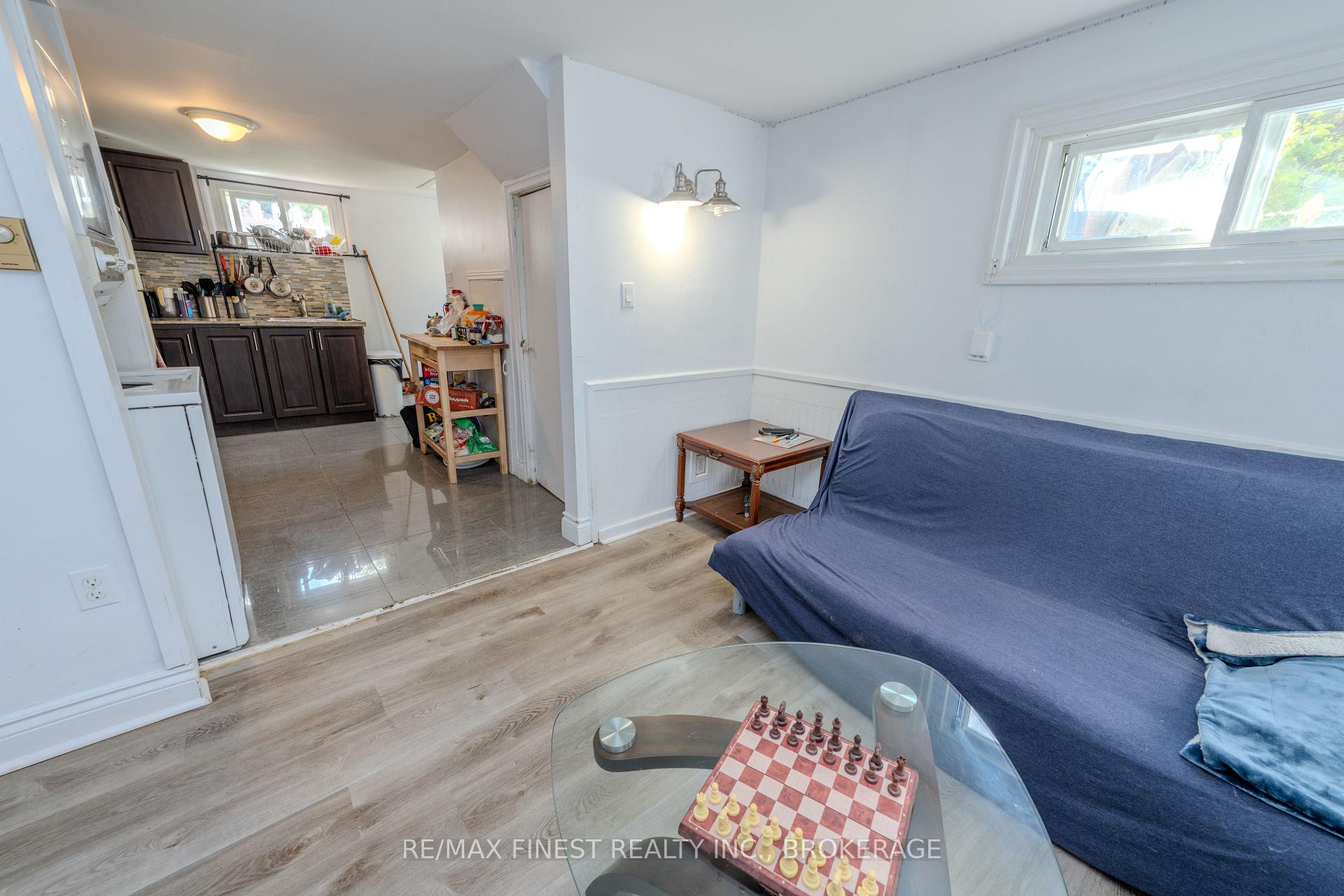 Photo 19 of 556 Brock Street, Kingston, Central City East — HOMEH