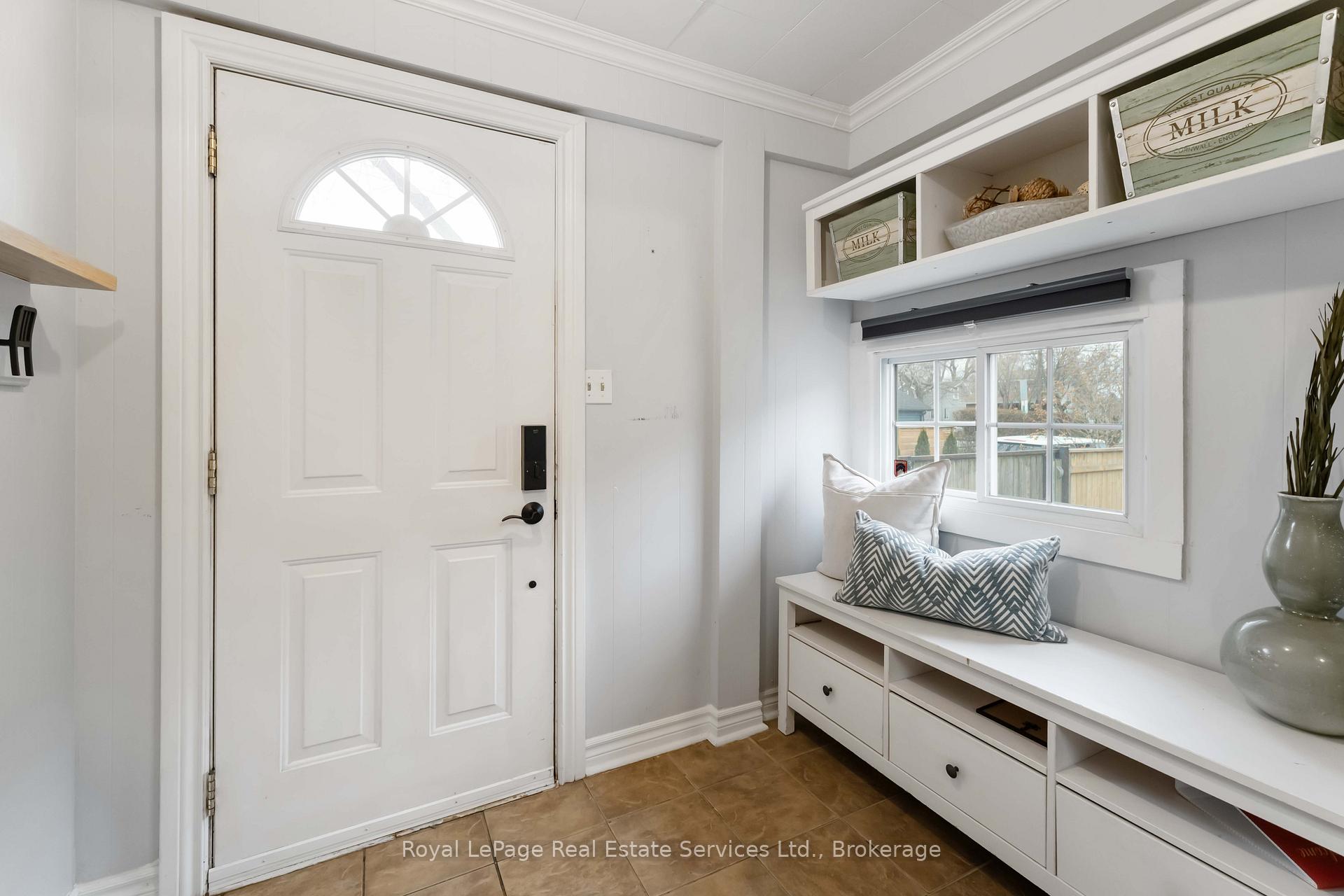 Photo 13 of 1 Mareve Avenue, Hamilton, Hamilton Beach — HOMEH