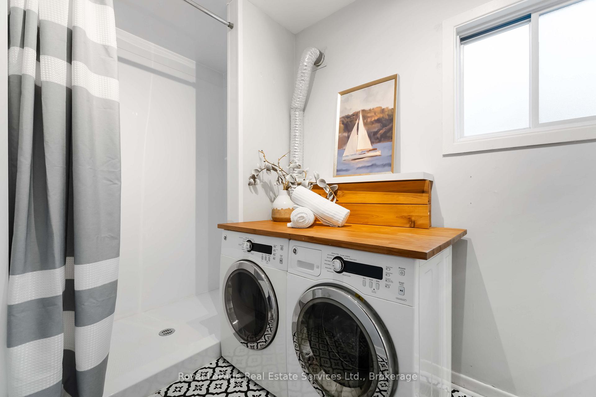 Photo 24 of 1 Mareve Avenue, Hamilton, Hamilton Beach — HOMEH