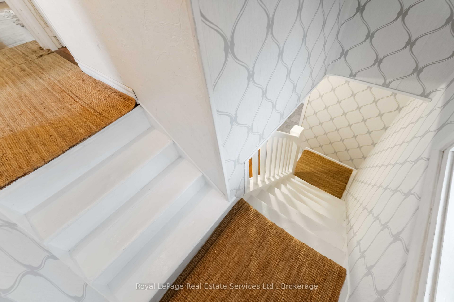 Photo 14 of 1 Mareve Avenue, Hamilton, Hamilton Beach — HOMEH