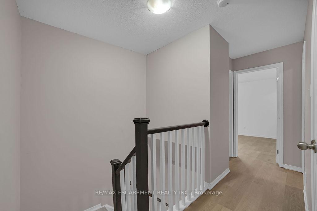 Photo 6 of Unit 19, 1328 Upper Sherman Avenue, Hamilton, Rushdale — HOMEH