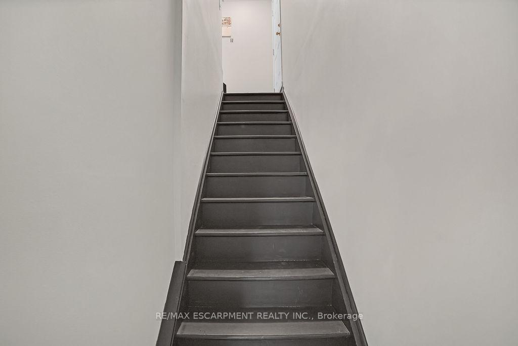 Photo 22 of Unit 19, 1328 Upper Sherman Avenue, Hamilton, Rushdale — HOMEH