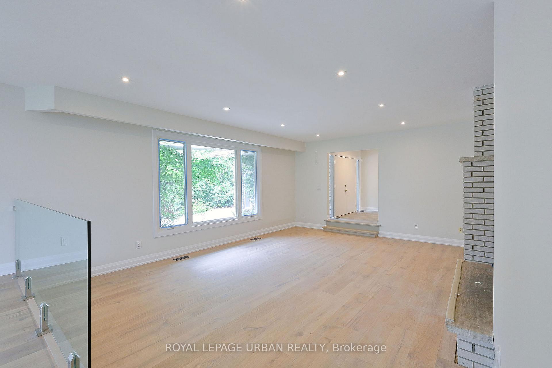 Photo 5 of 18545 Keele Street, King, Rural King — HOMEH