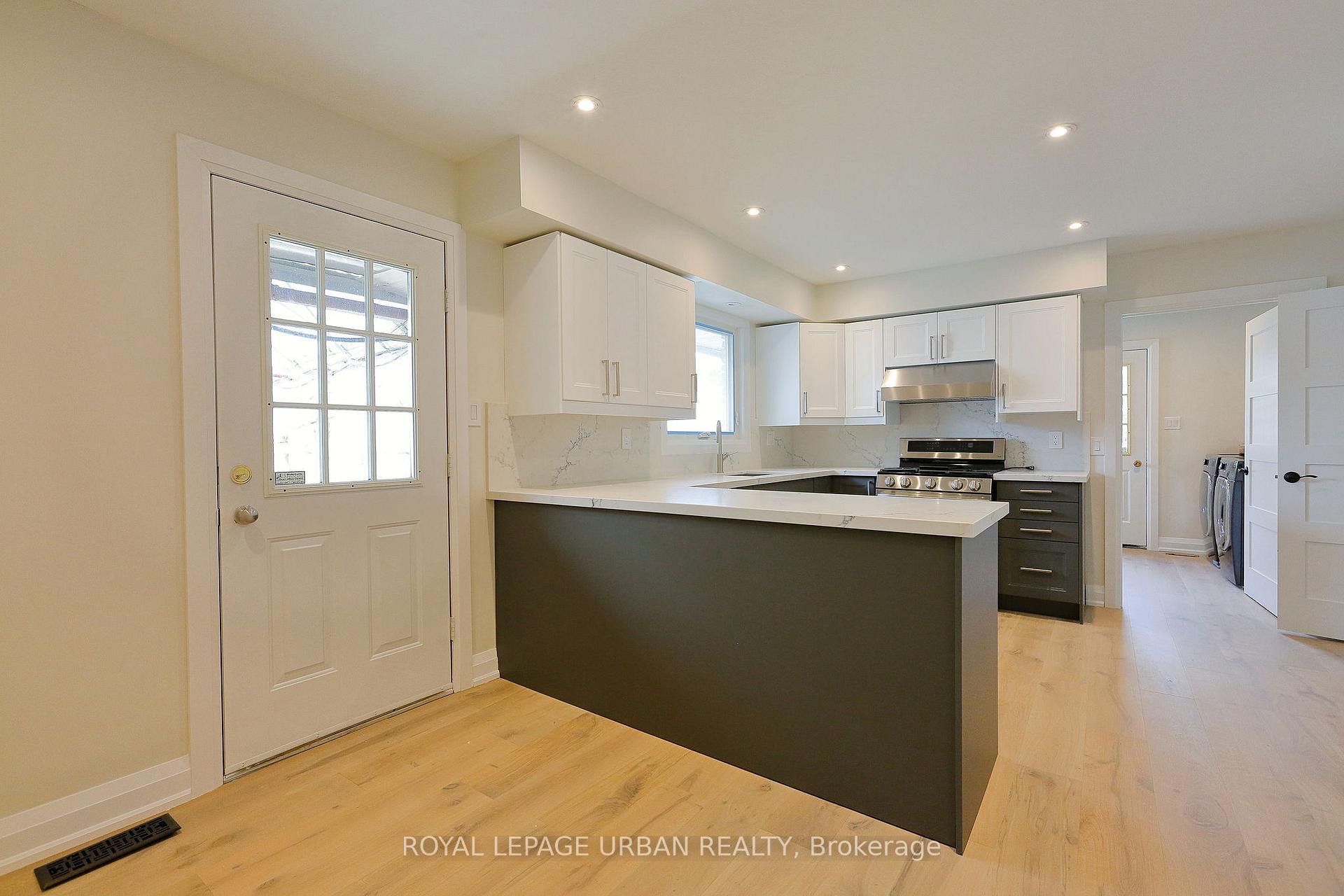 Photo 6 of 18545 Keele Street, King, Rural King — HOMEH