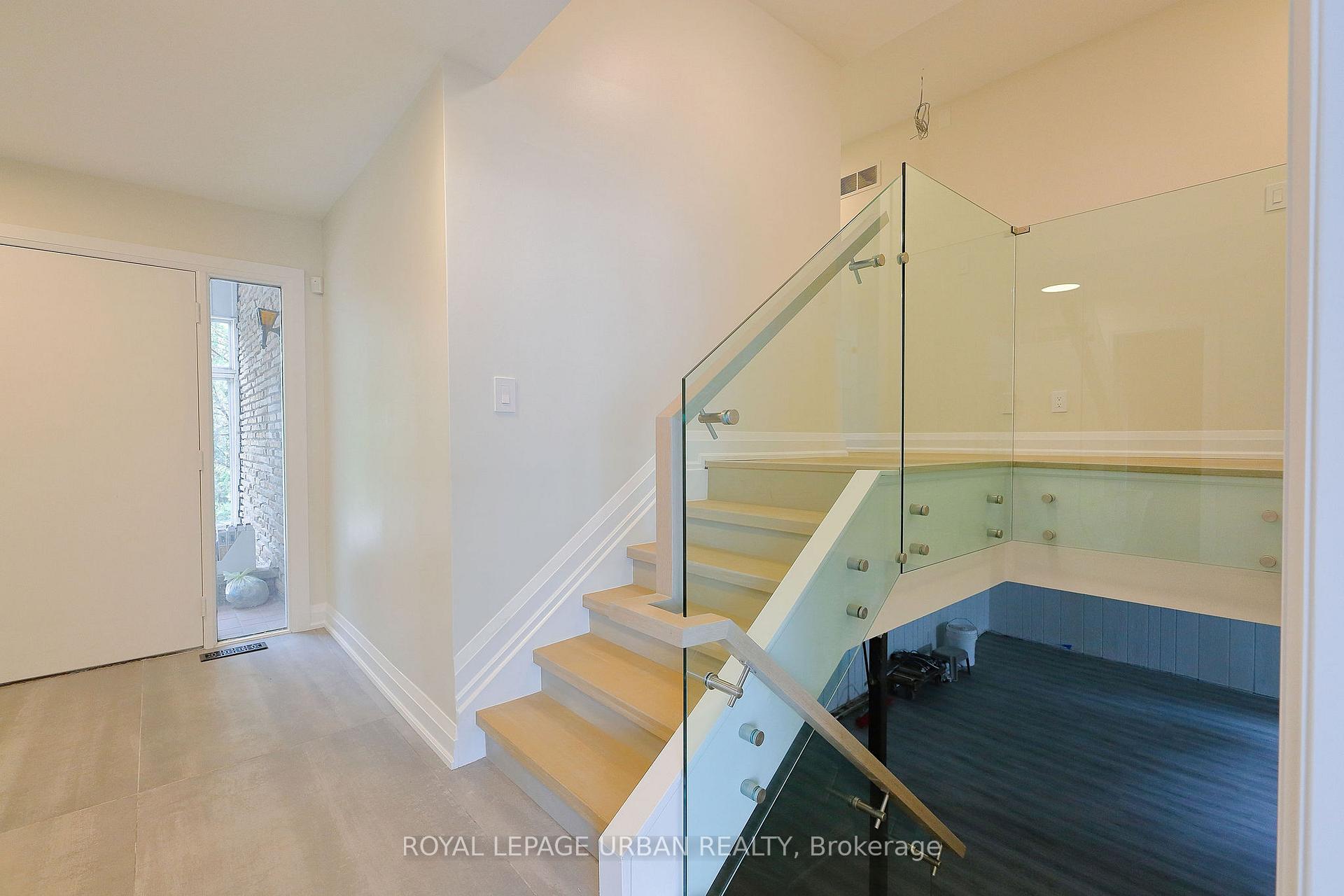 Photo 25 of 18545 Keele Street, King, Rural King — HOMEH
