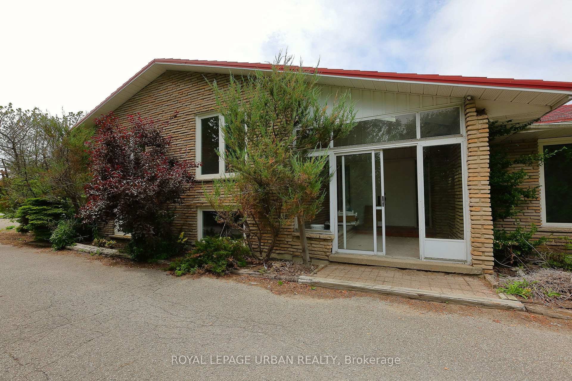 Photo 32 of 18545 Keele Street, King, Rural King — HOMEH