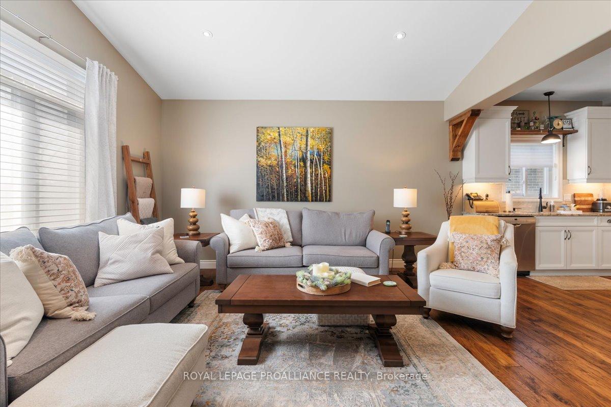 Photo 3 of 4 Trinity Court, Belleville, Belleville Ward — HOMEH