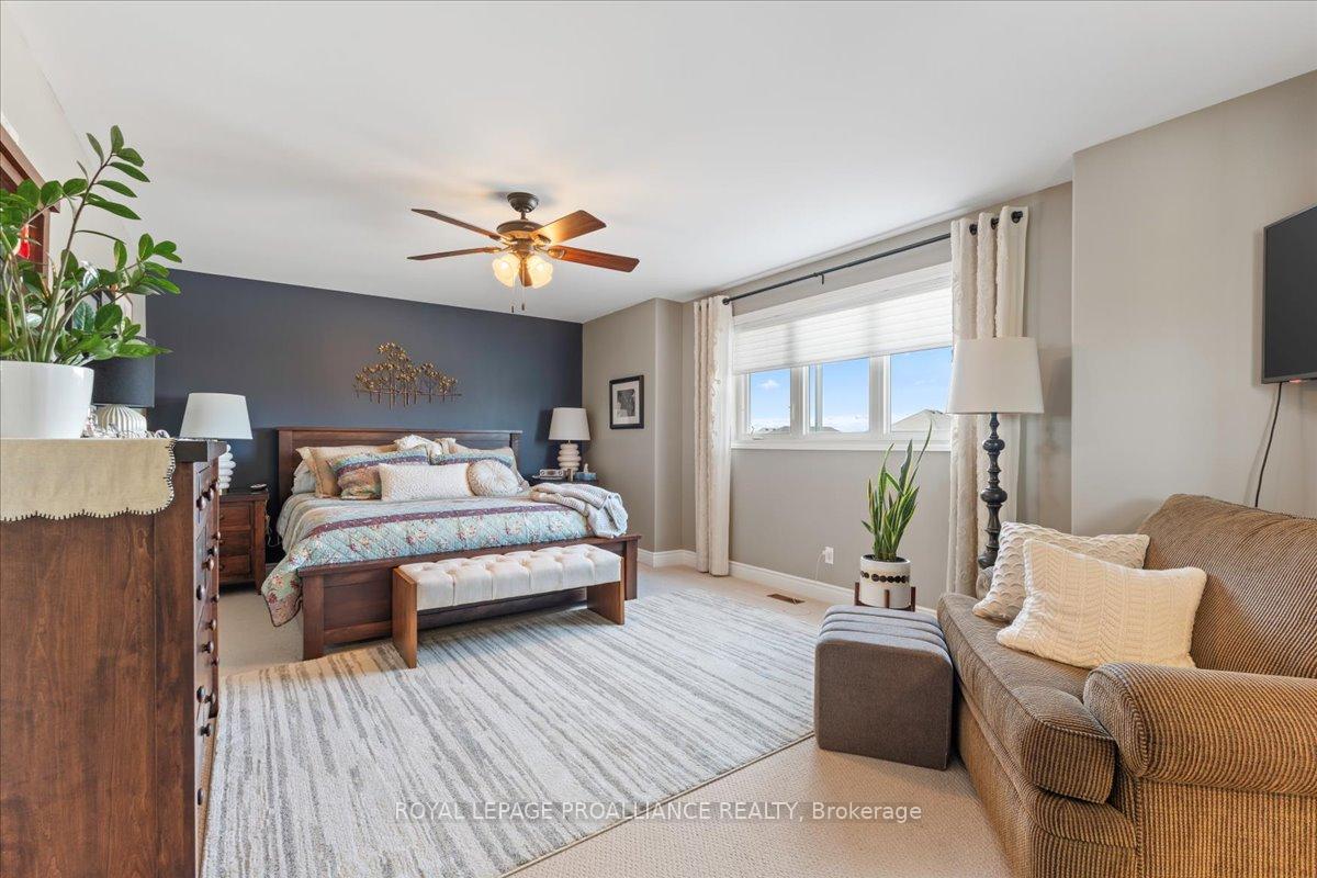Photo 23 of 4 Trinity Court, Belleville, Belleville Ward — HOMEH