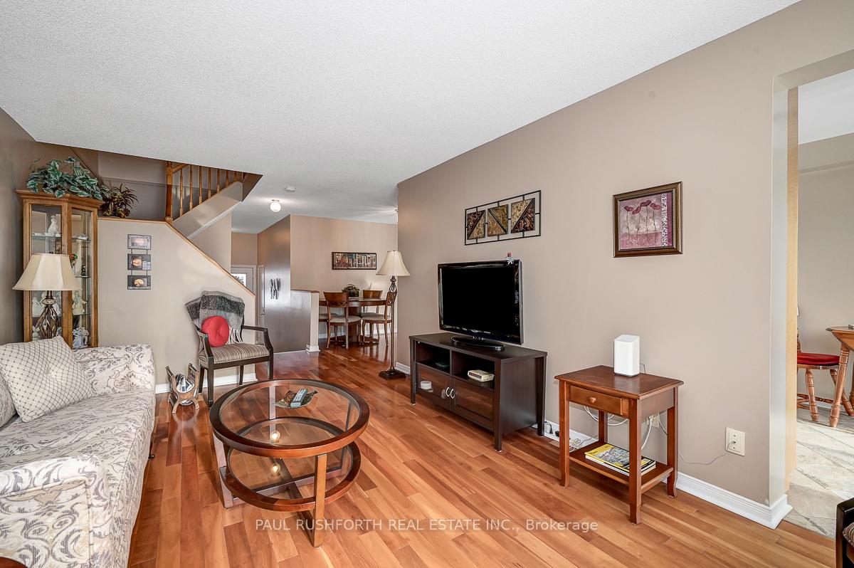 Photo 14 of 23 Willwood Crescent, Ottawa, Barrhaven - Cedargrove/Fraserdale — HOMEH