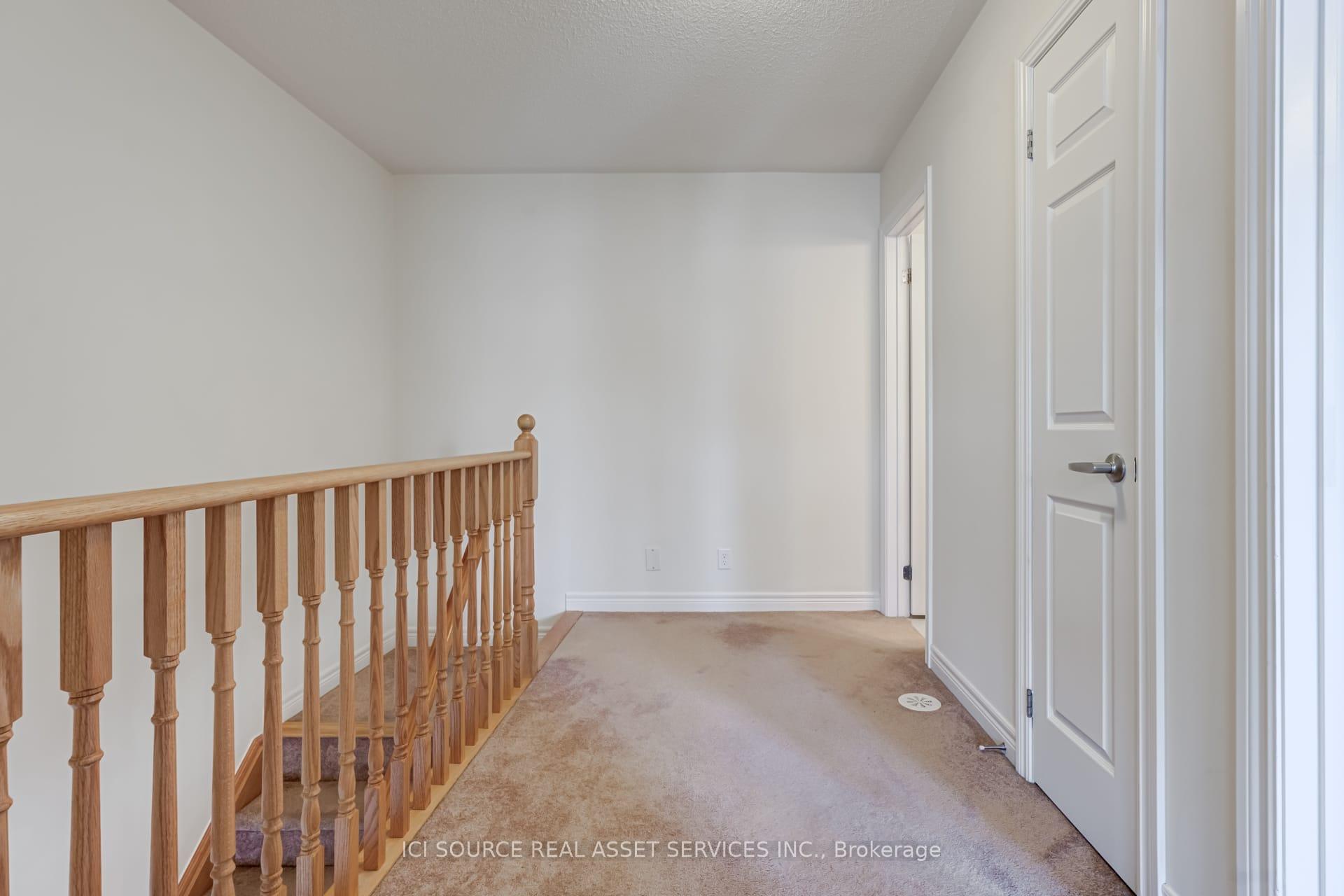 Photo 18 of 71 Tabaret Crescent, Oshawa, Windfields — HOMEH