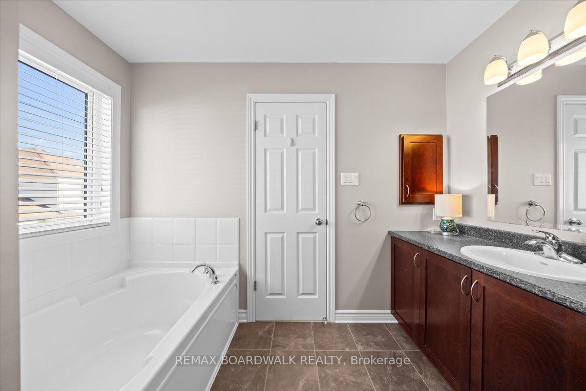 Photo 32 of 906 Pellerin Place, Ottawa, Avalon East — HOMEH